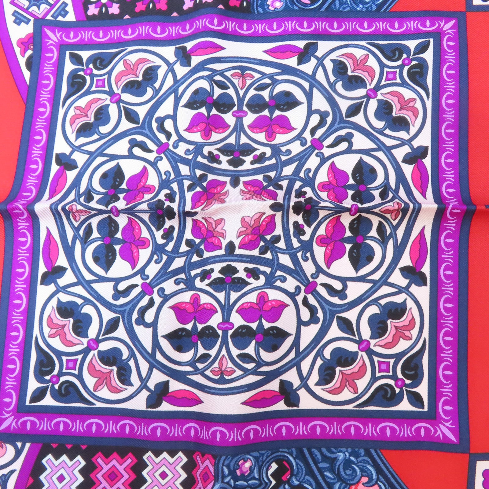 HERMES 絲質Scarf絲巾紅色/多色