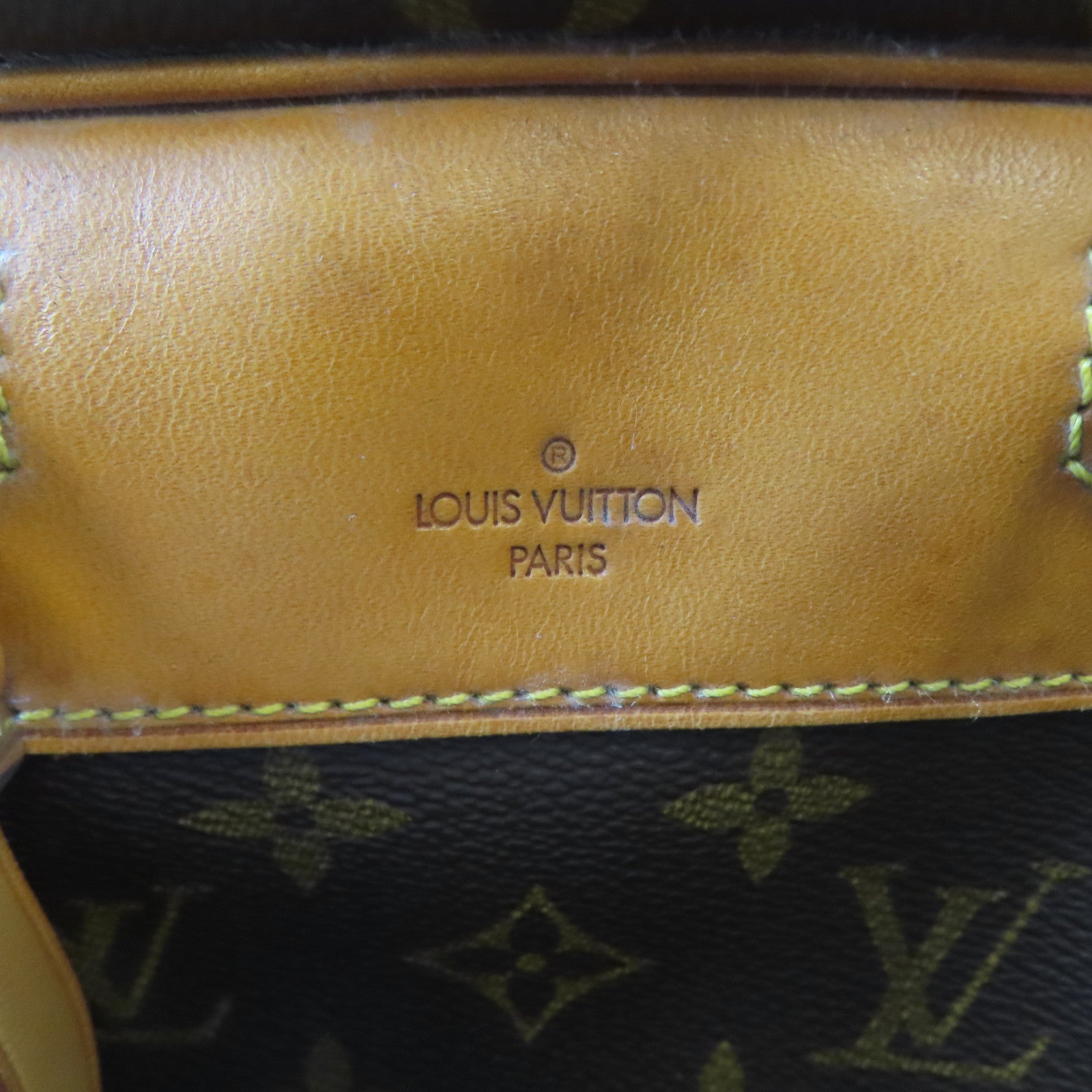 LOUIS VUITTON Monogram Trouville金扣手挽袋啡色
