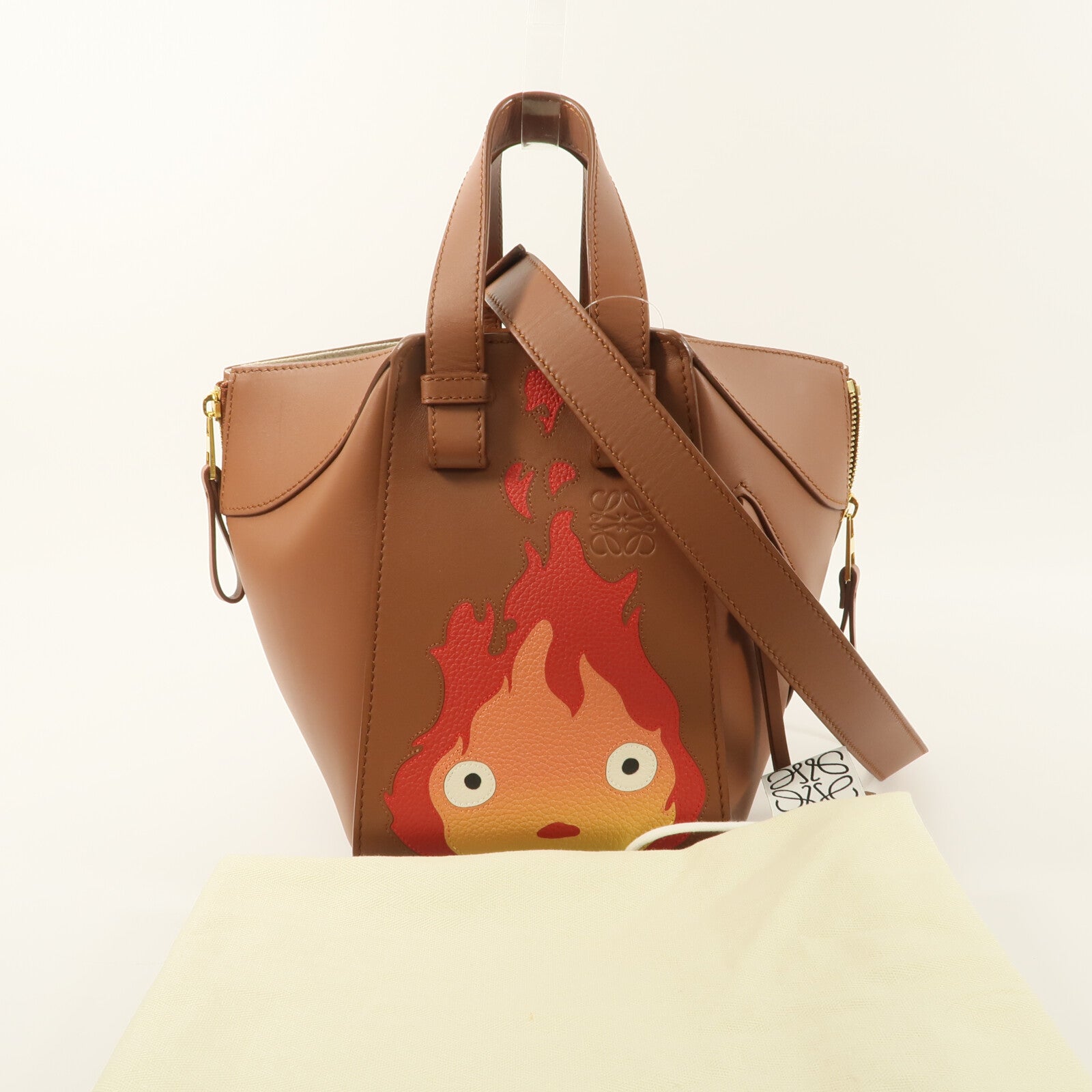 LOEWE 牛皮皮革Howl's Moving Castle Hammock手挽肩背兩用袋