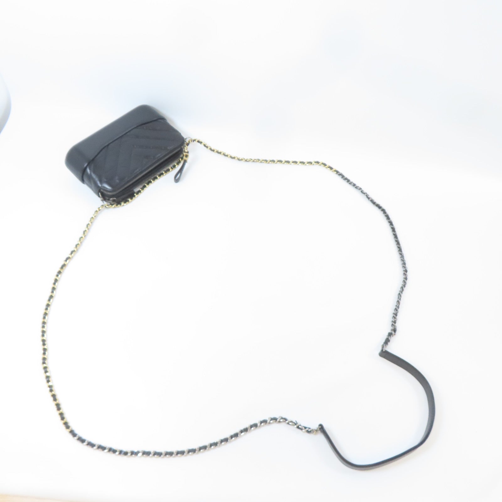 CHANEL 牛皮皮革Gabrielle Wallet On Chain金扣/銀扣鏈帶肩背袋黑色