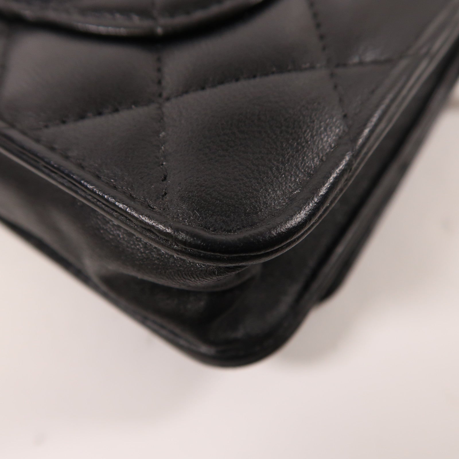 CHANEL 羊皮皮革WOC Wallet On Chain銀扣鏈帶肩背袋