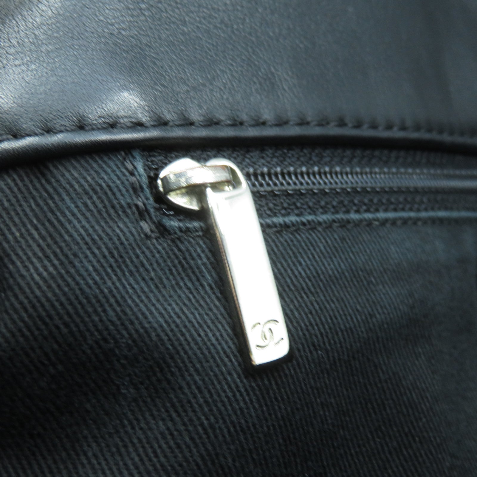 CHANEL 菱格牛皮皮革Chain Shoulder Bag銀扣鏈帶肩背袋黑色