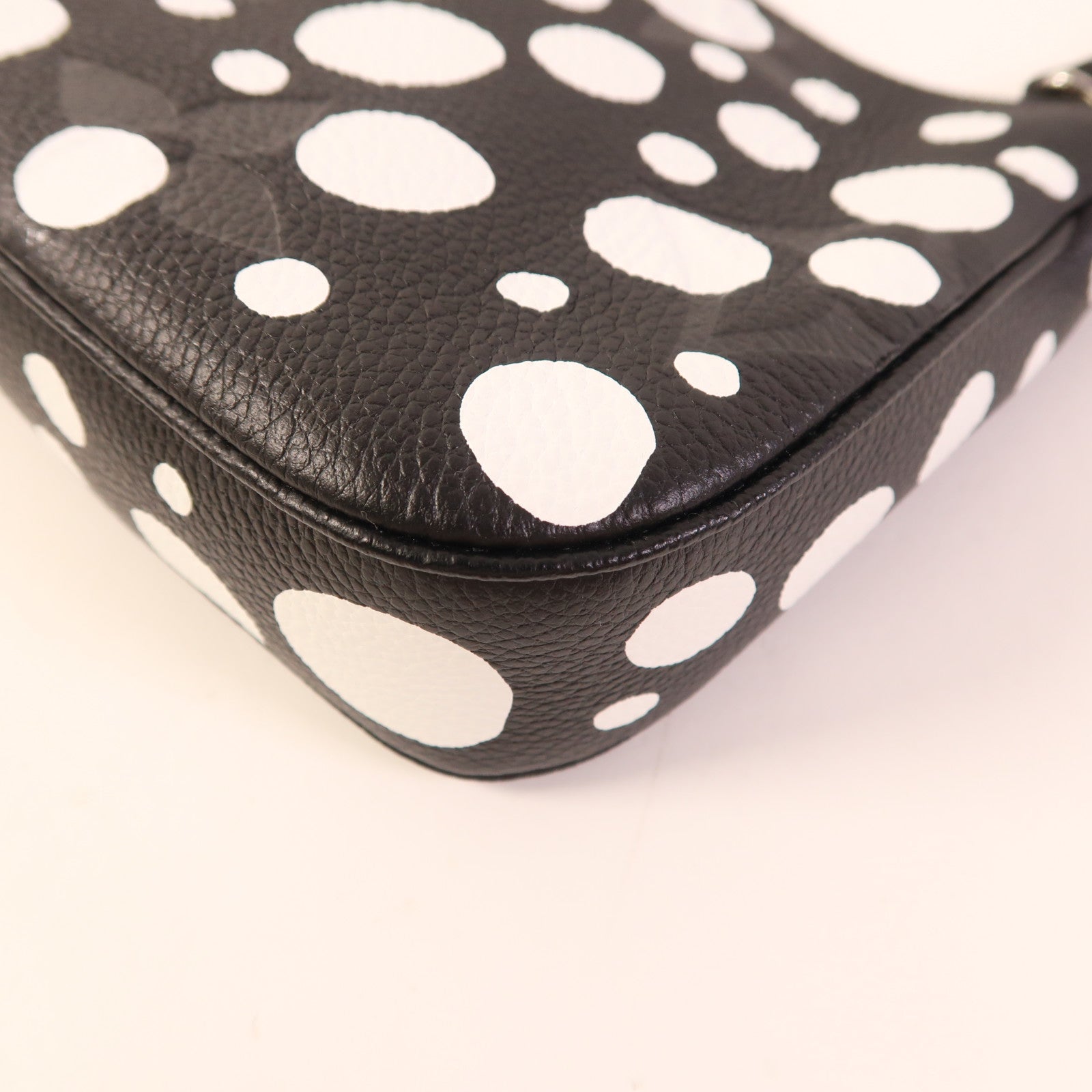 LOUIS VUITTON LV X YK Multi Pochette Accessoires Bag M46410 Monogram Empreinte