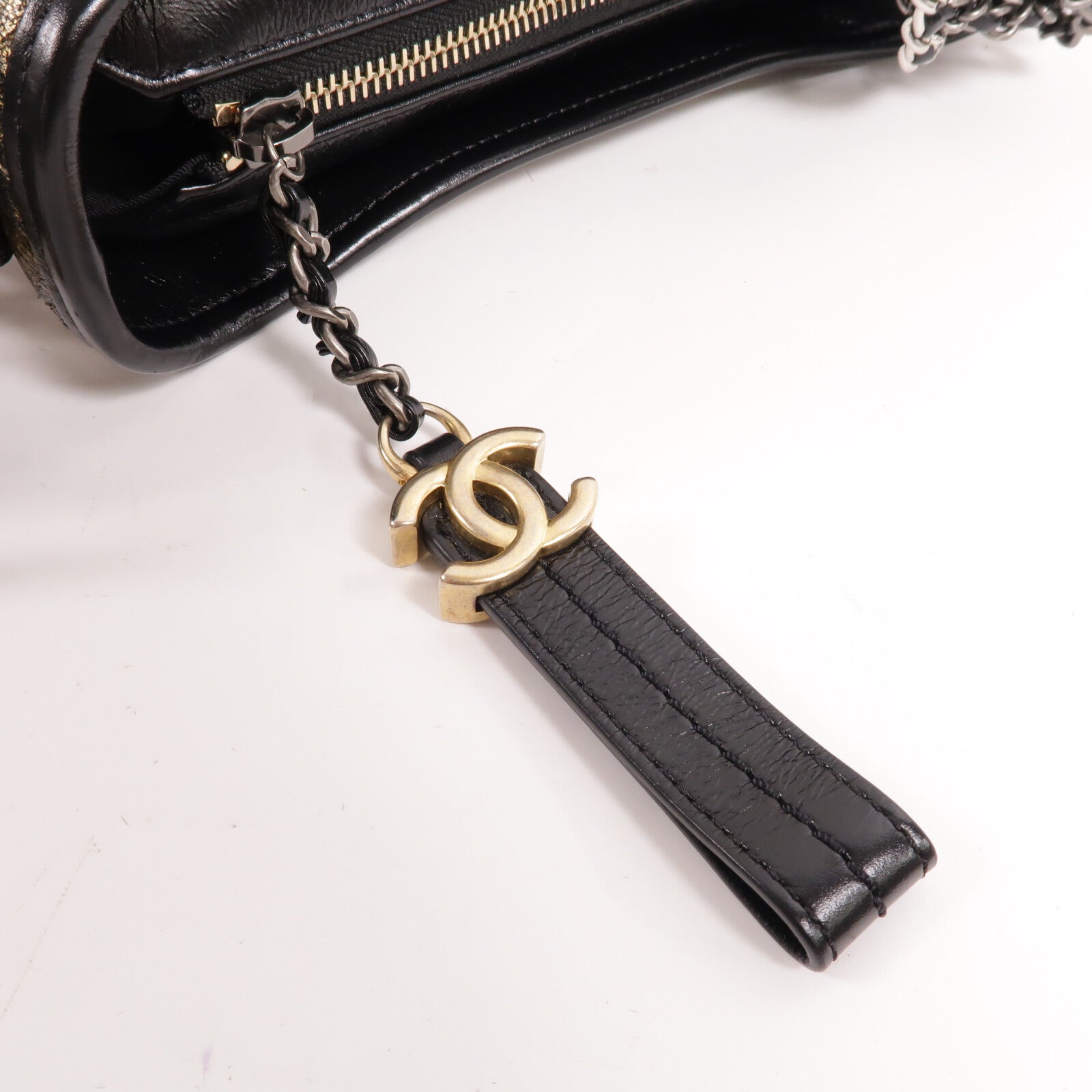 CHANEL 牛皮皮革Gabrielle Small鏈帶肩背袋