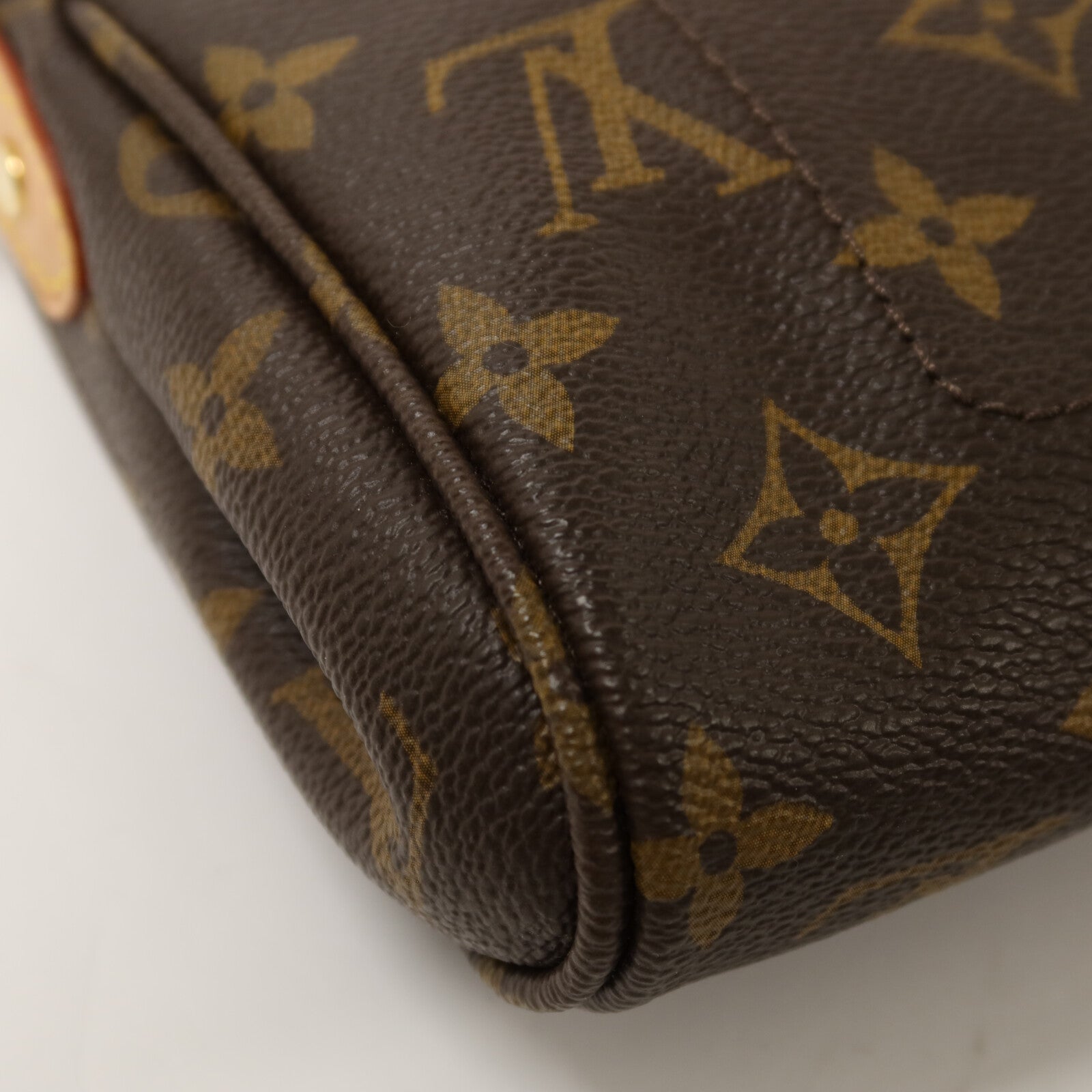 LOUIS VUITTON Monogram Favorite MM鏈帶手挽肩背兩用袋