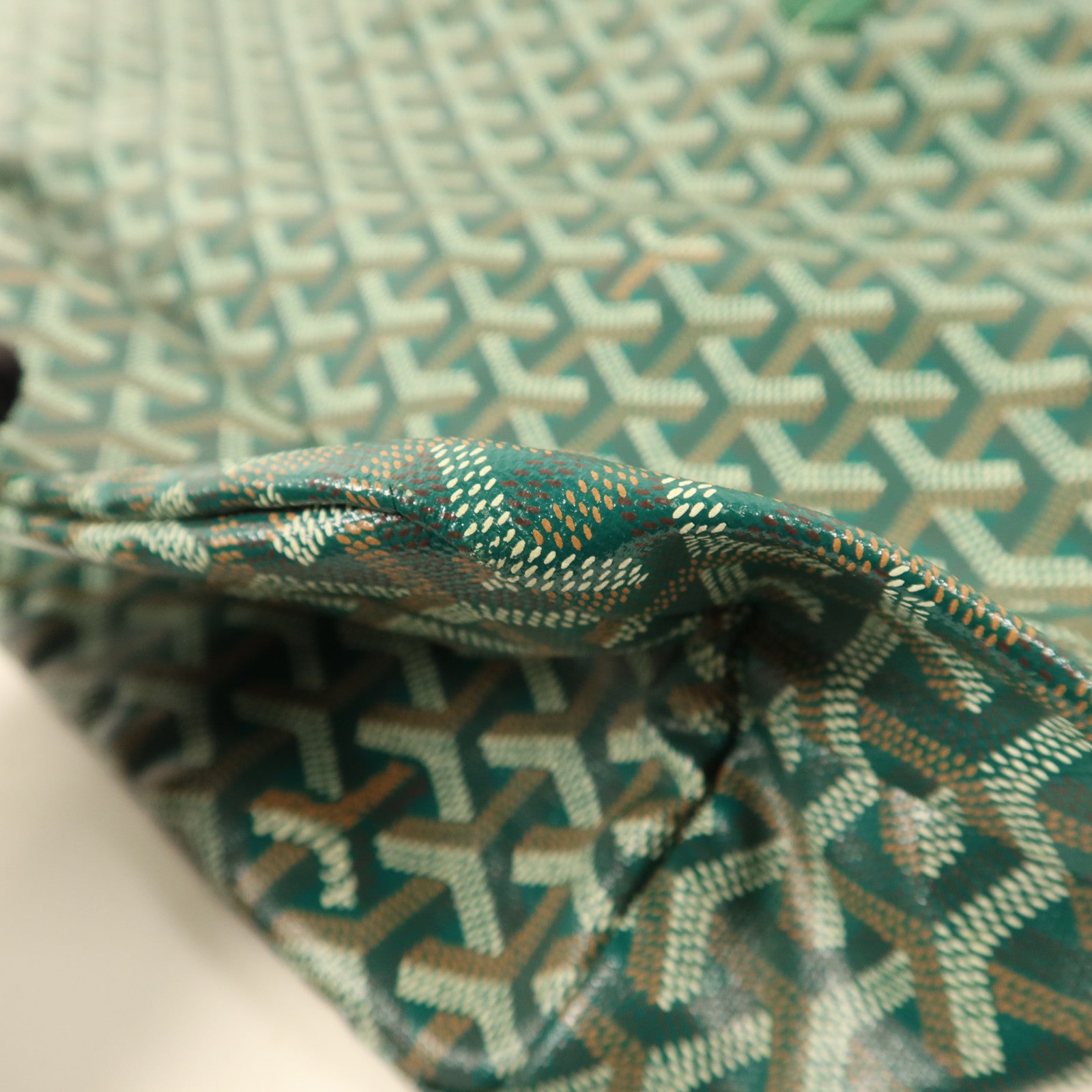 GOYARD 塗層帆布Saint Louis PM銀扣手挽袋