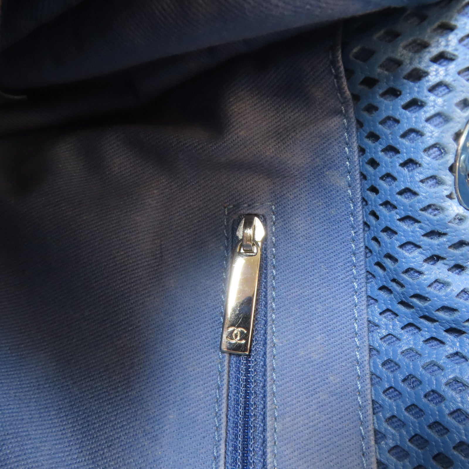 CHANEL 【激減優惠】牛皮皮革Chain Shoulder銀扣鏈帶肩背袋藍色