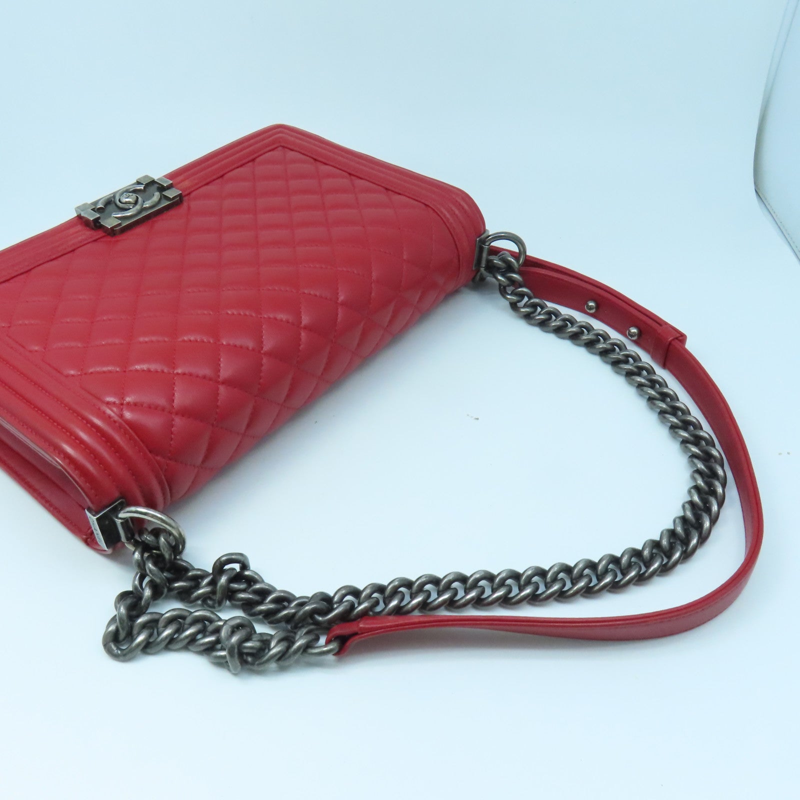 CHANEL Diamond Sheepskin Leather Boy Chanel 28cm Silver Buckle Chain Shoulder Bag Red