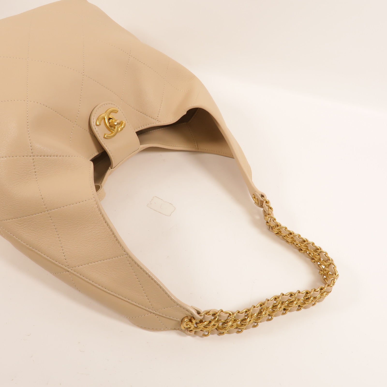 CHANEL 羊皮皮革25P Hobo Bag肩背袋