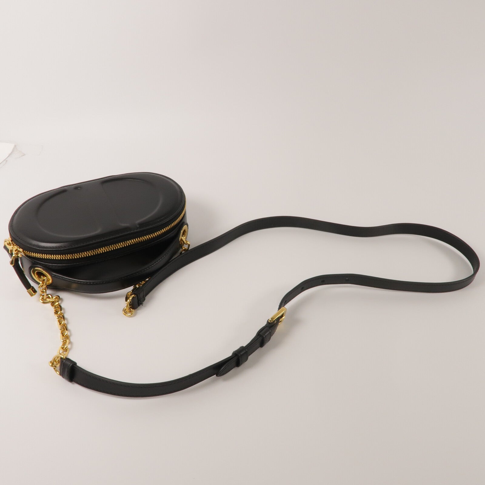 Dior 牛皮皮革CD Signature Oval Camera Bag鏈帶手挽肩背兩用袋