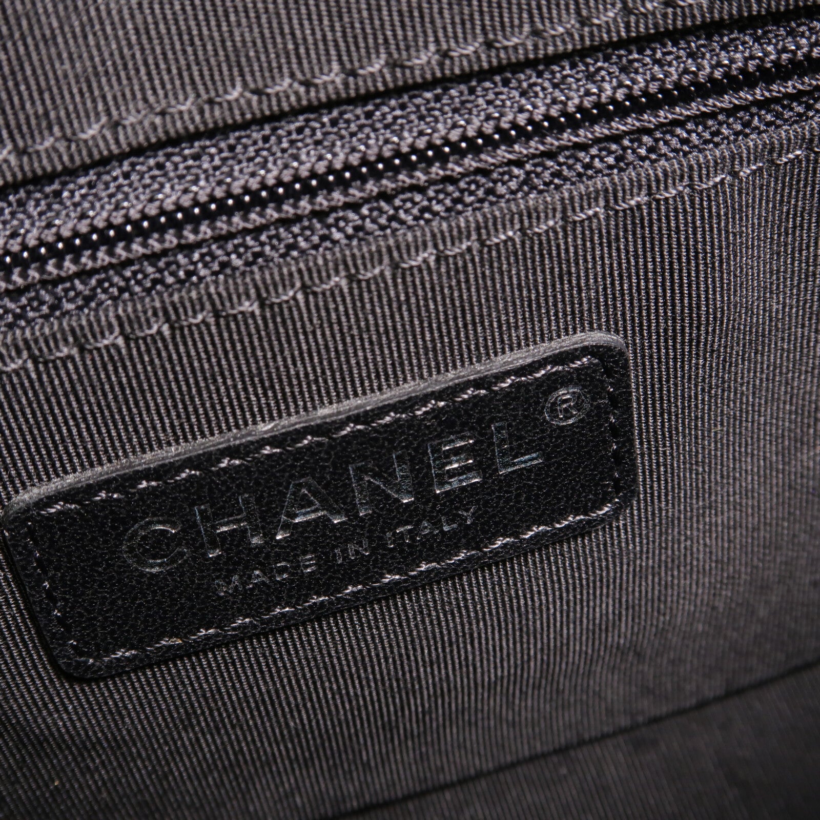 CHANEL 牛皮皮革Gabrielle Small鏈帶肩背袋