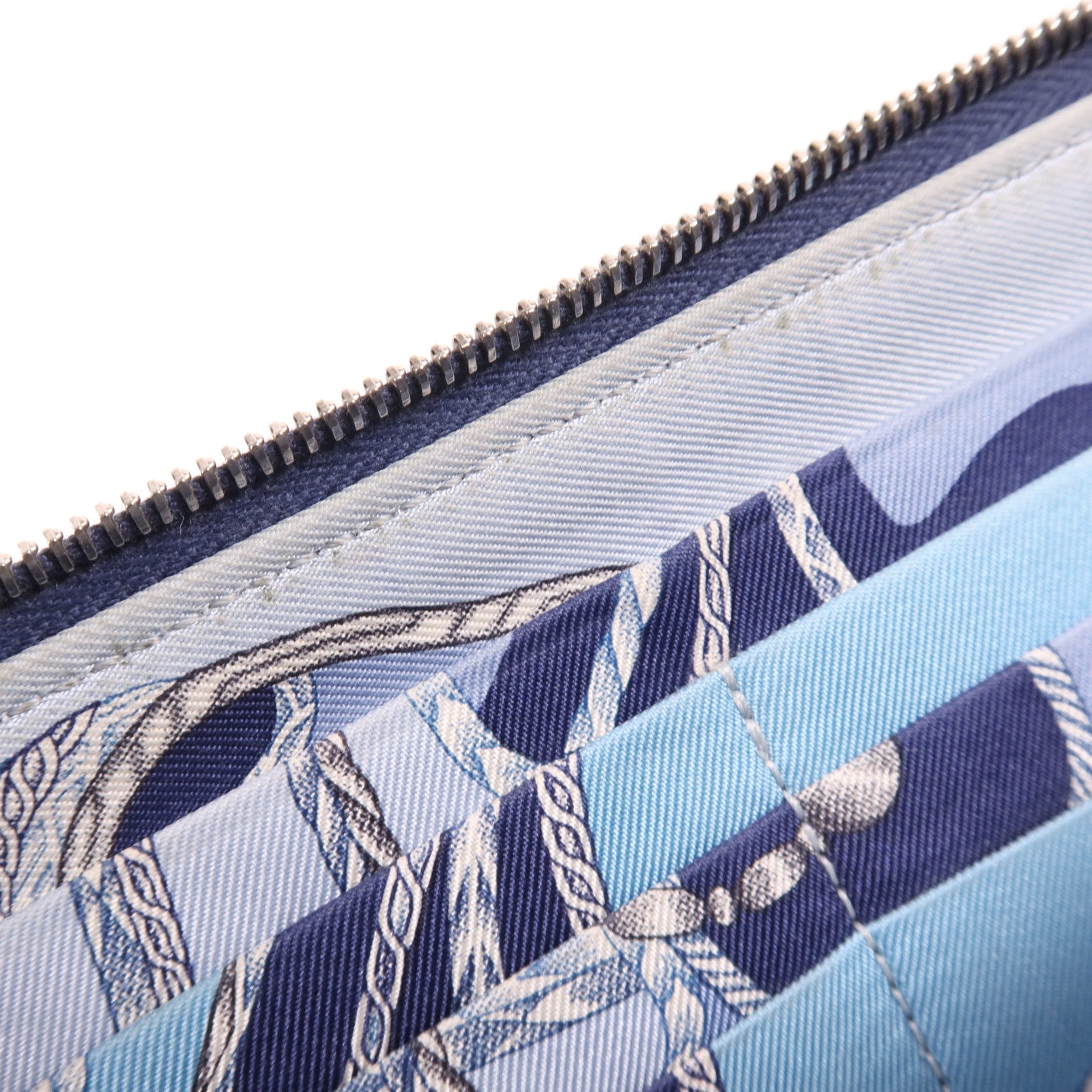 HERMES Clemence皮革Silk In Long Wallet銀扣長錢包