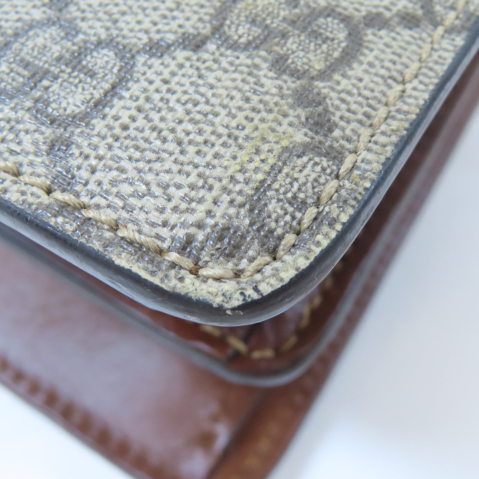 GUCCI 【激減優惠】塗層帆布GG Supreme Handbag金扣手挽肩背兩用袋啡色