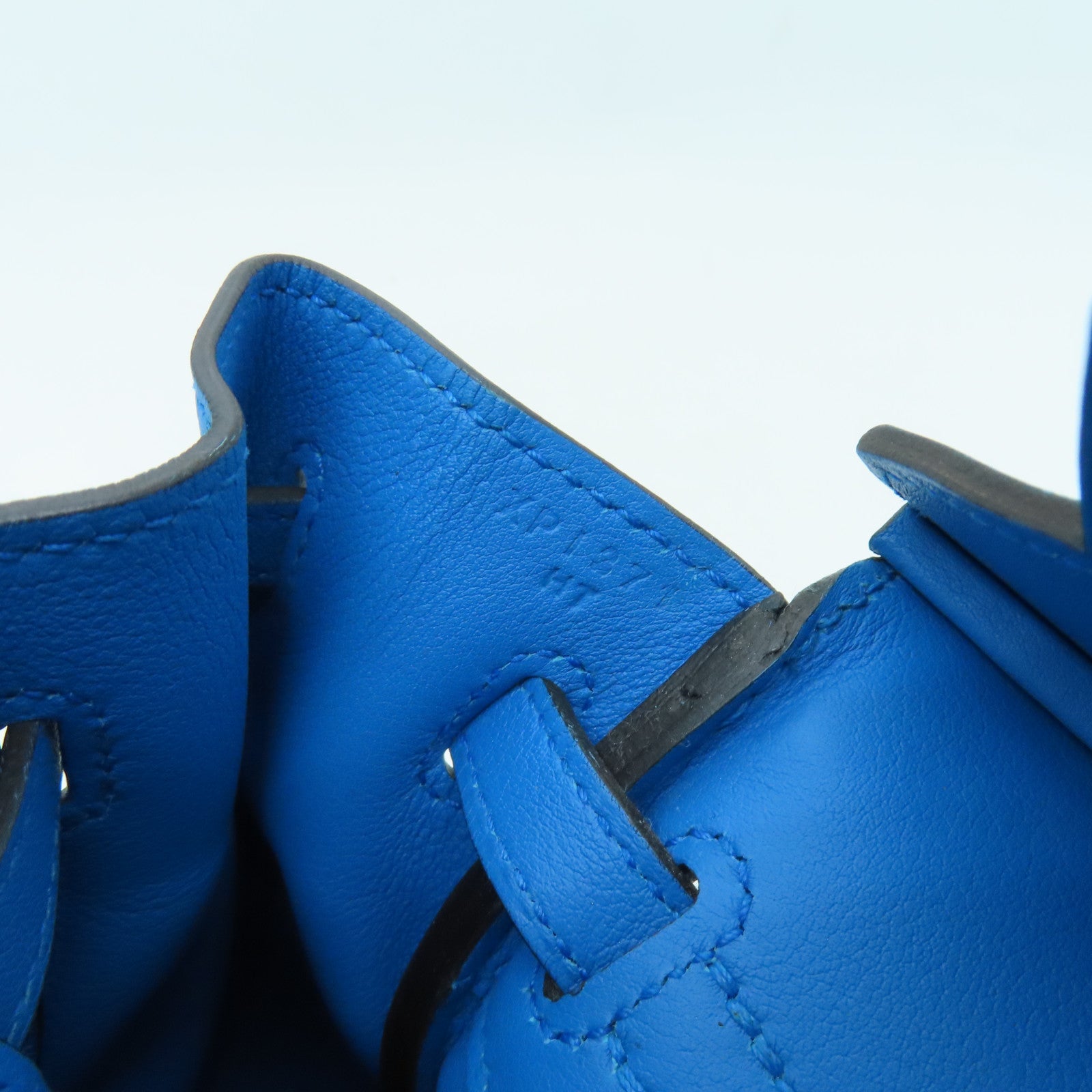 HERMES 【清倉大減價】Swift皮革Birkin 25銀扣手挽袋藍色