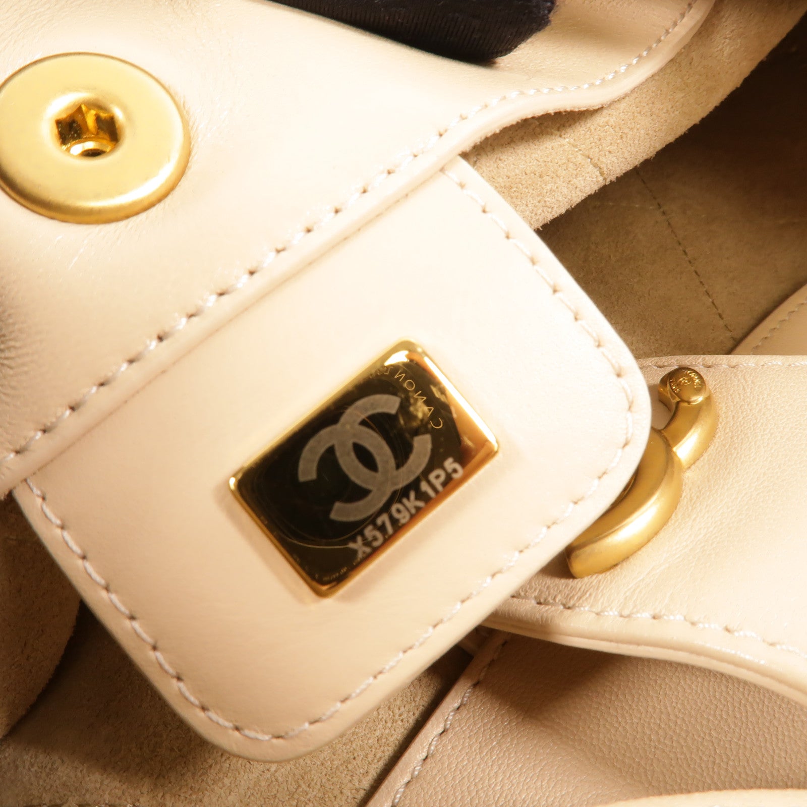CHANEL 羊皮皮革25P Hobo Bag肩背袋