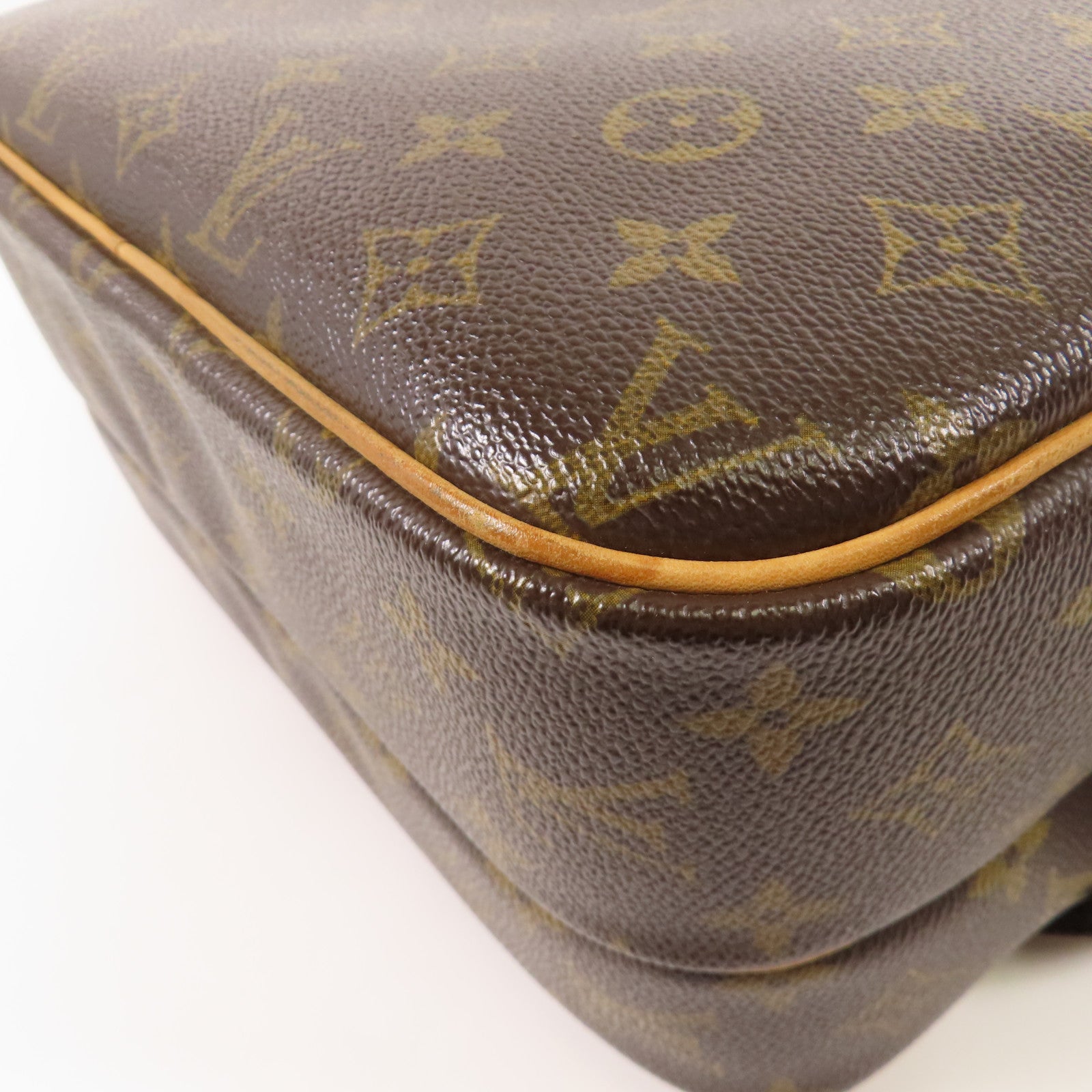LOUIS VUITTON LV GHW Reporter PM Shoulder Bag Monogram M45254 Brown