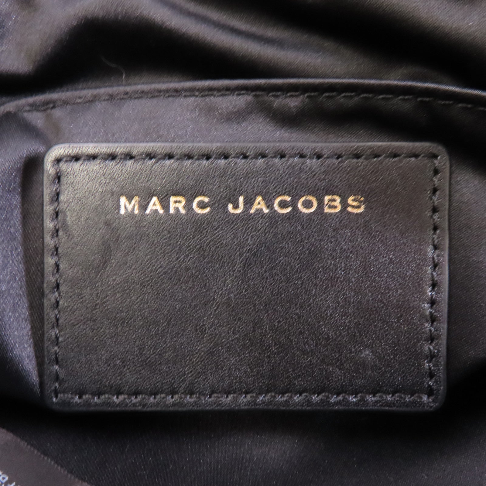 MARC JACOBS 尼龍Shoulder Bag金扣肩背袋啡色