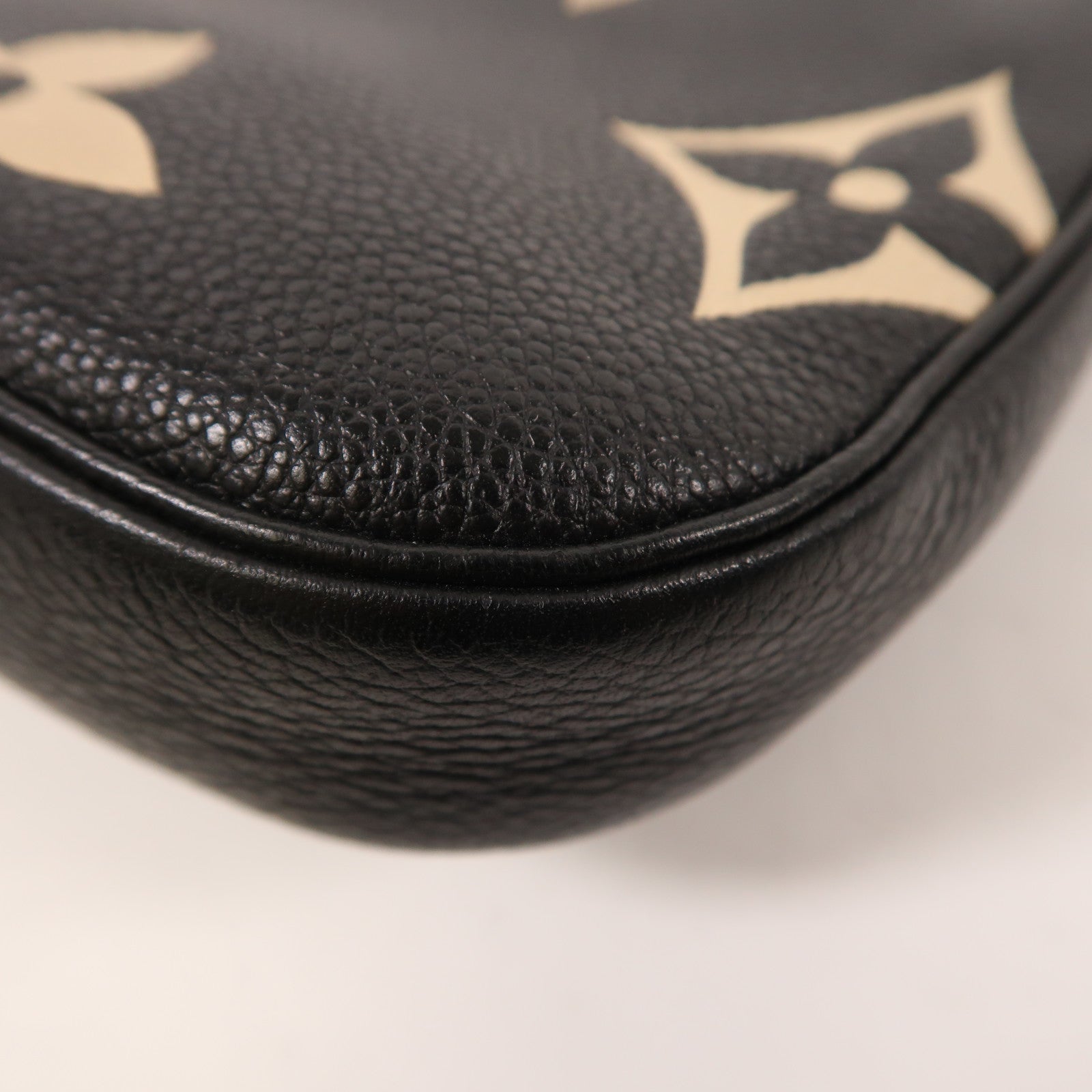 LOUIS VUITTON Monogram Empriente Multi Pochette Accessoires金扣肩背袋