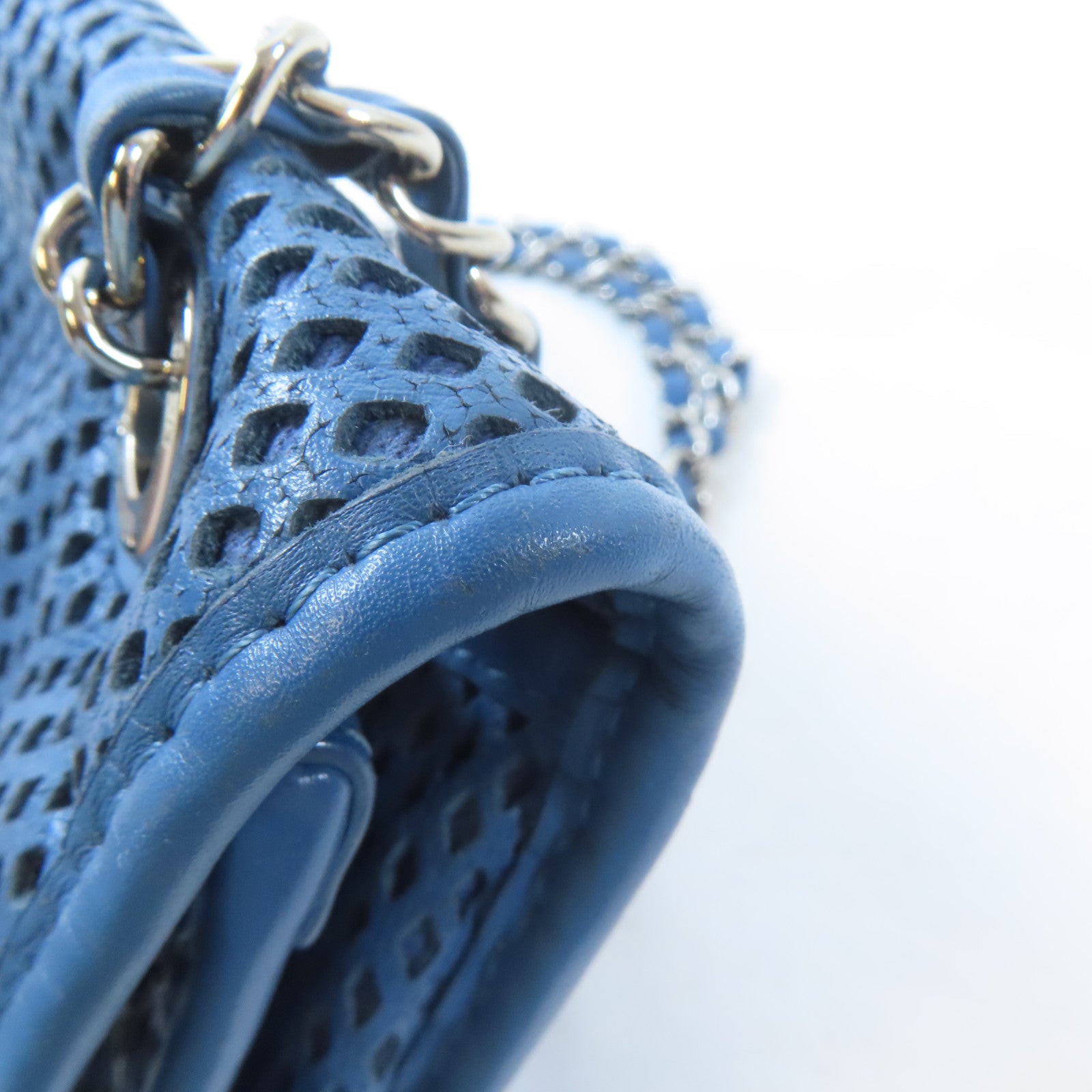 CHANEL 【激減優惠】牛皮皮革Chain Shoulder銀扣鏈帶肩背袋藍色