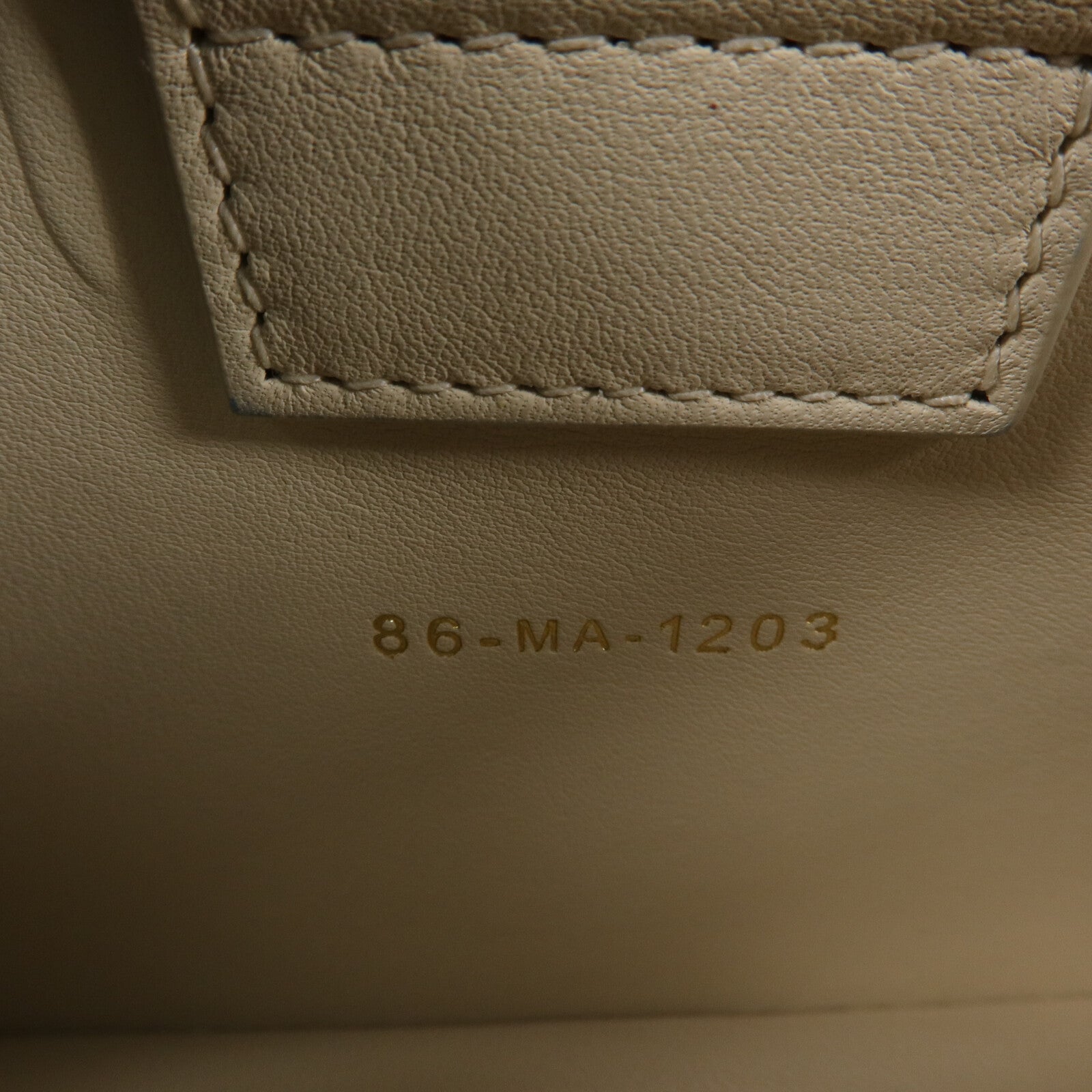 Dior 牛皮皮革Montaigne 30 Small肩背袋