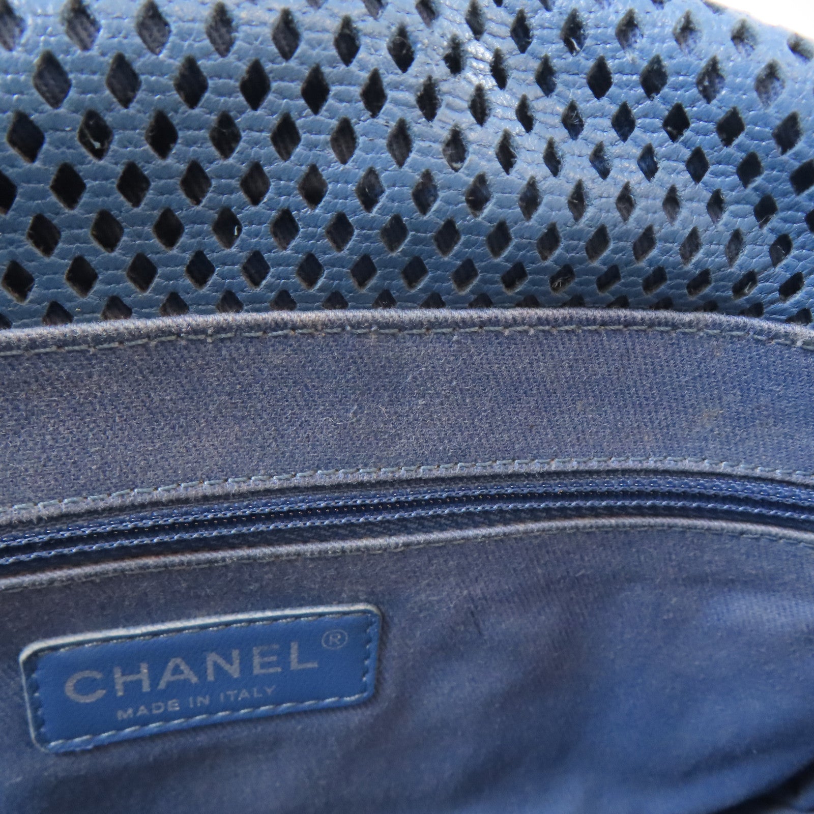 CHANEL 【激減優惠】牛皮皮革Chain Shoulder銀扣鏈帶肩背袋藍色