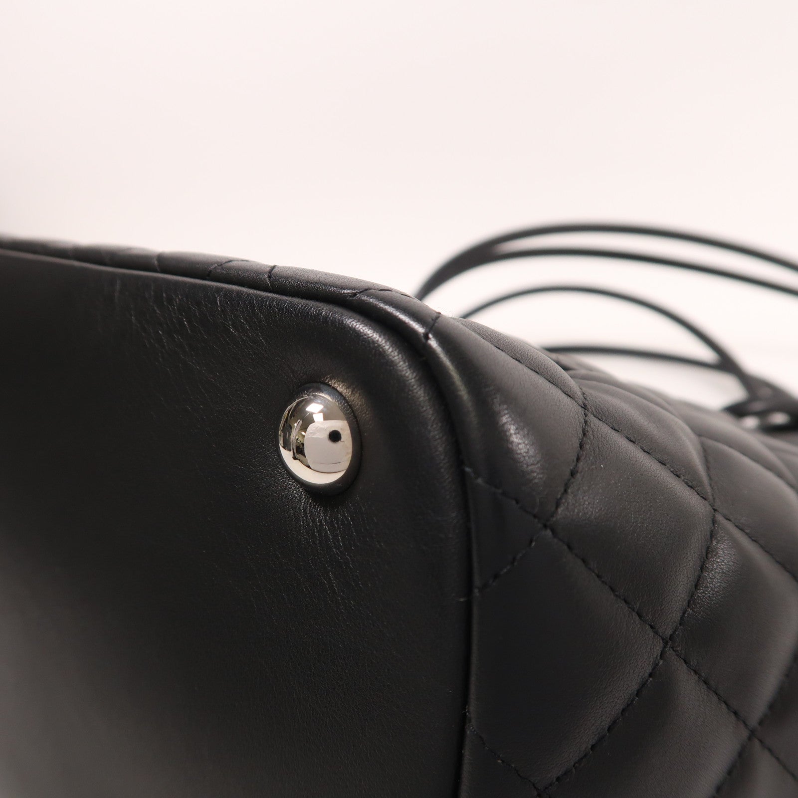 CHANEL 牛皮皮革Cambon Line Tote銀扣肩背袋