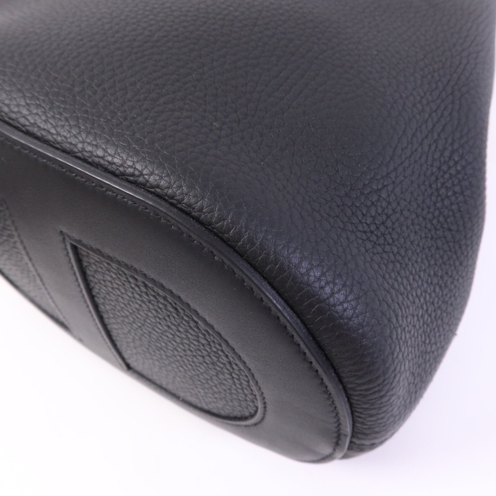 HERMES Clemence皮革In The Loop 23金扣手挽袋