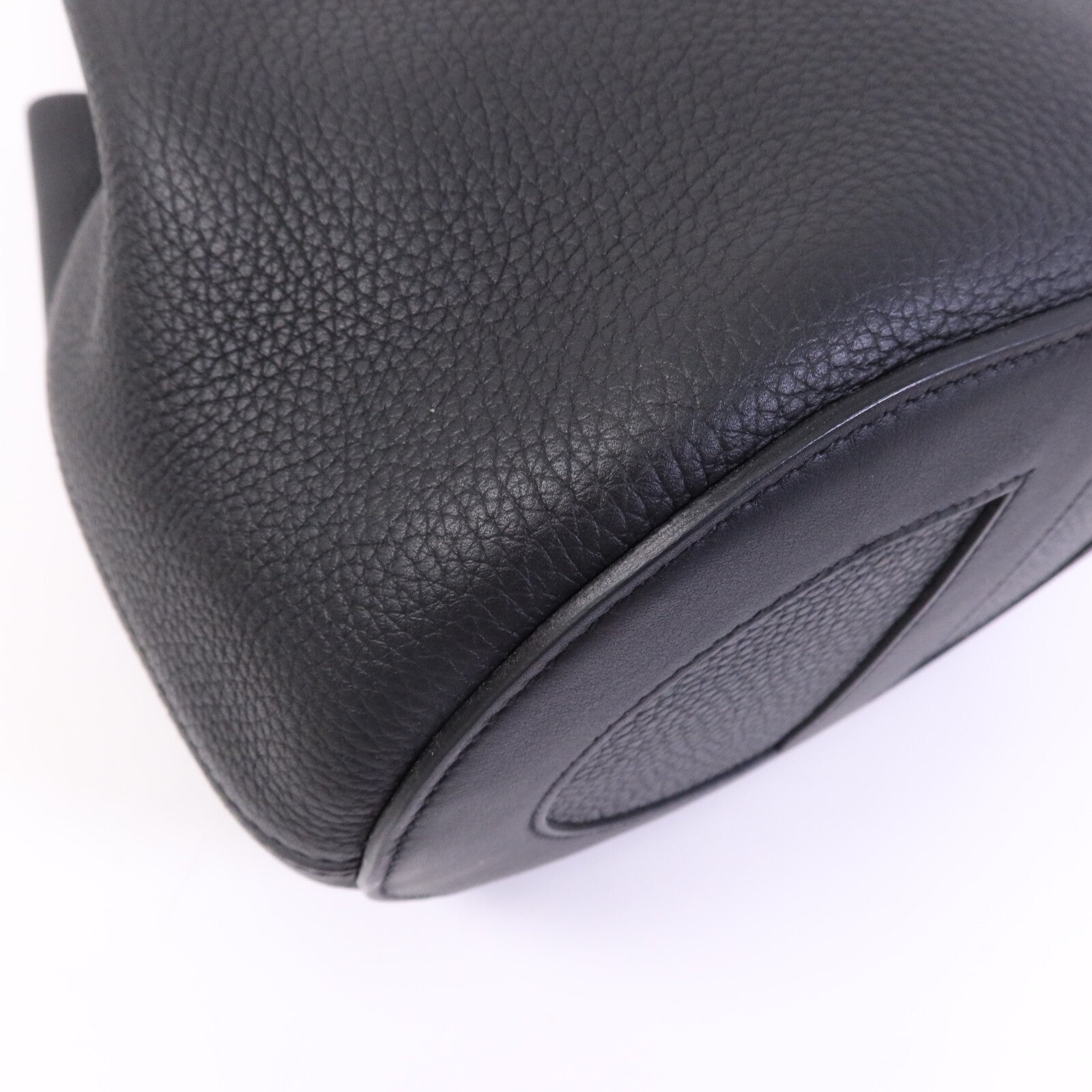 HERMES Clemence皮革In The Loop 23金扣手挽袋