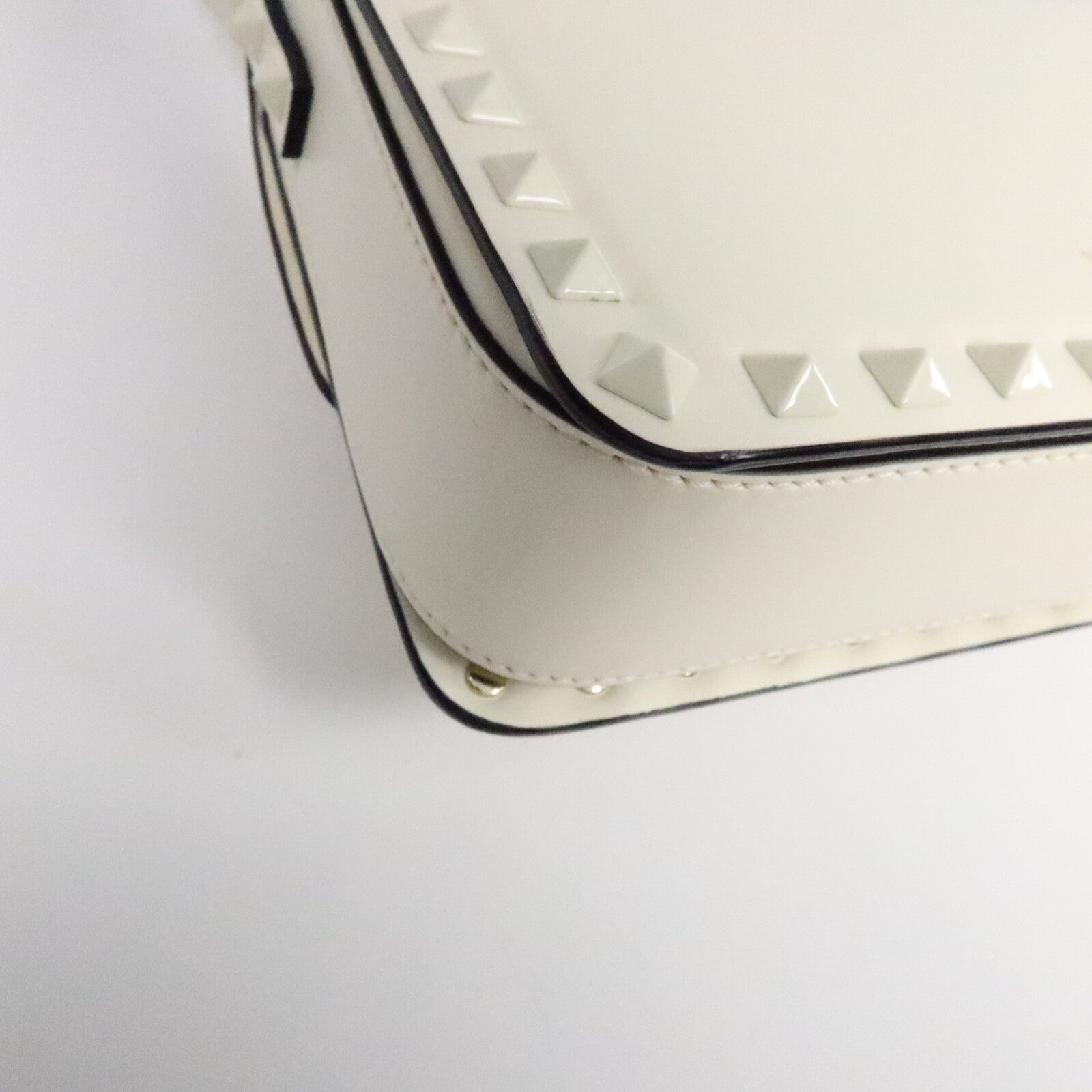 Valentino 牛皮皮革Garavani Rockstud肩背袋