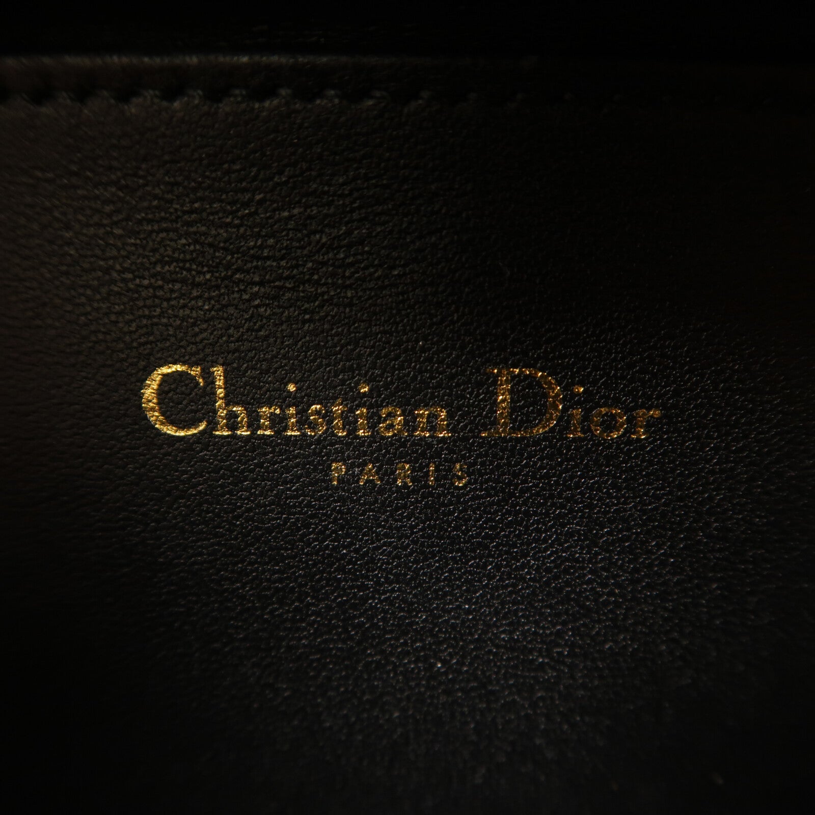 Dior 牛皮皮革CD Signature Oval Camera Bag鏈帶手挽肩背兩用袋