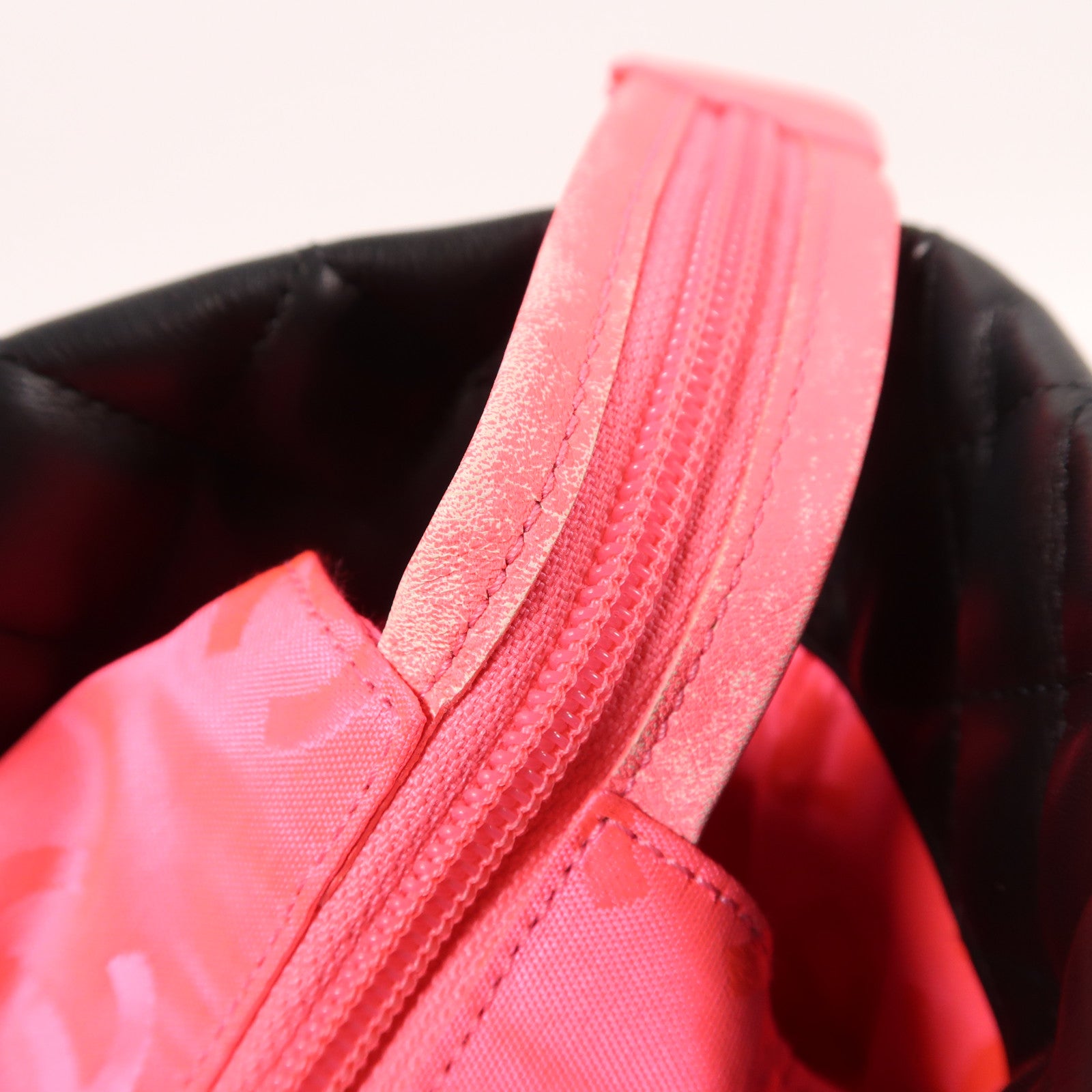 CHANEL 牛皮皮革Cambon Line Tote銀扣肩背袋