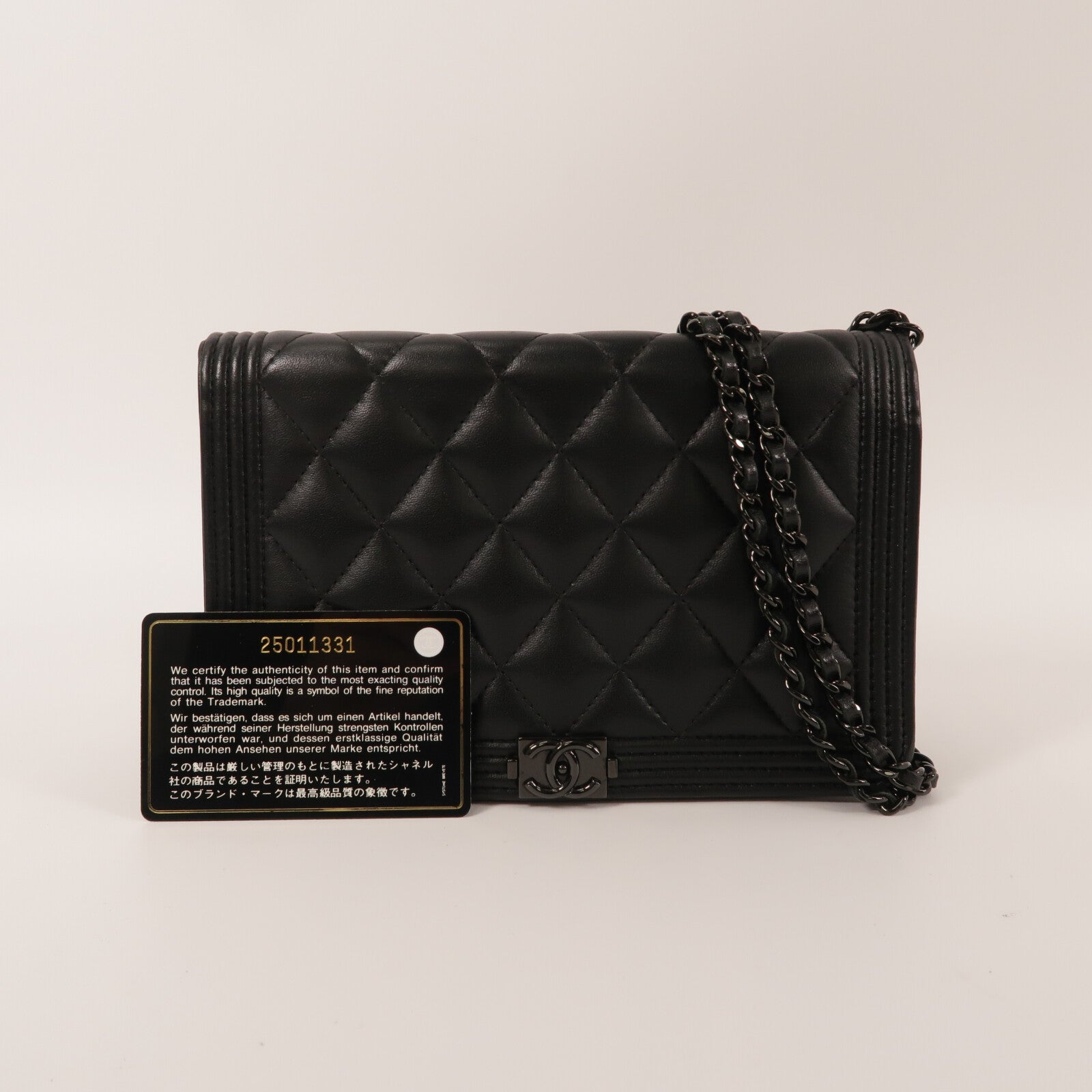 CHANEL 羊皮皮革Boy Wallet On Chain So Black鏈帶肩背袋