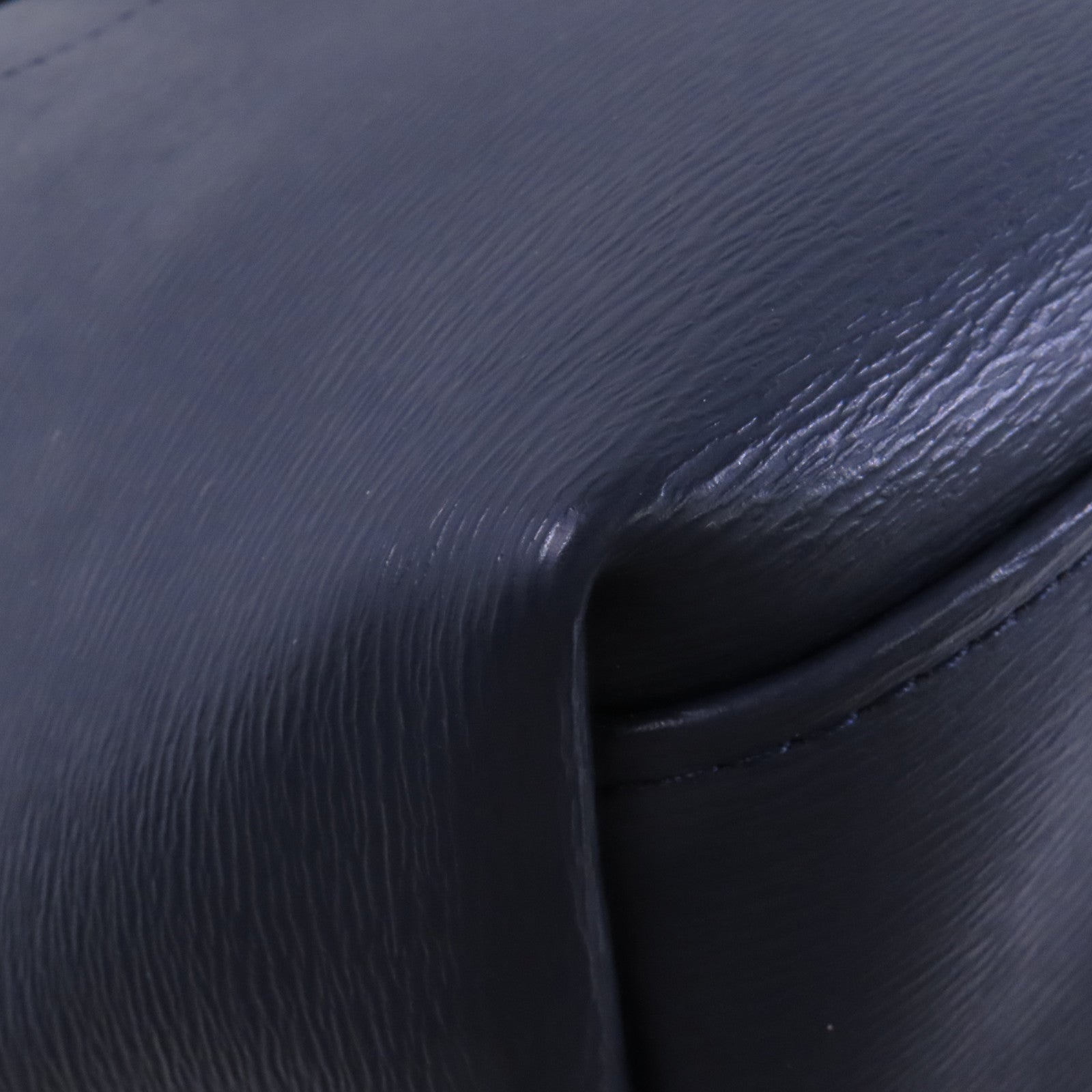 Longchamp 牛皮皮革Hand Bag銀扣手挽袋