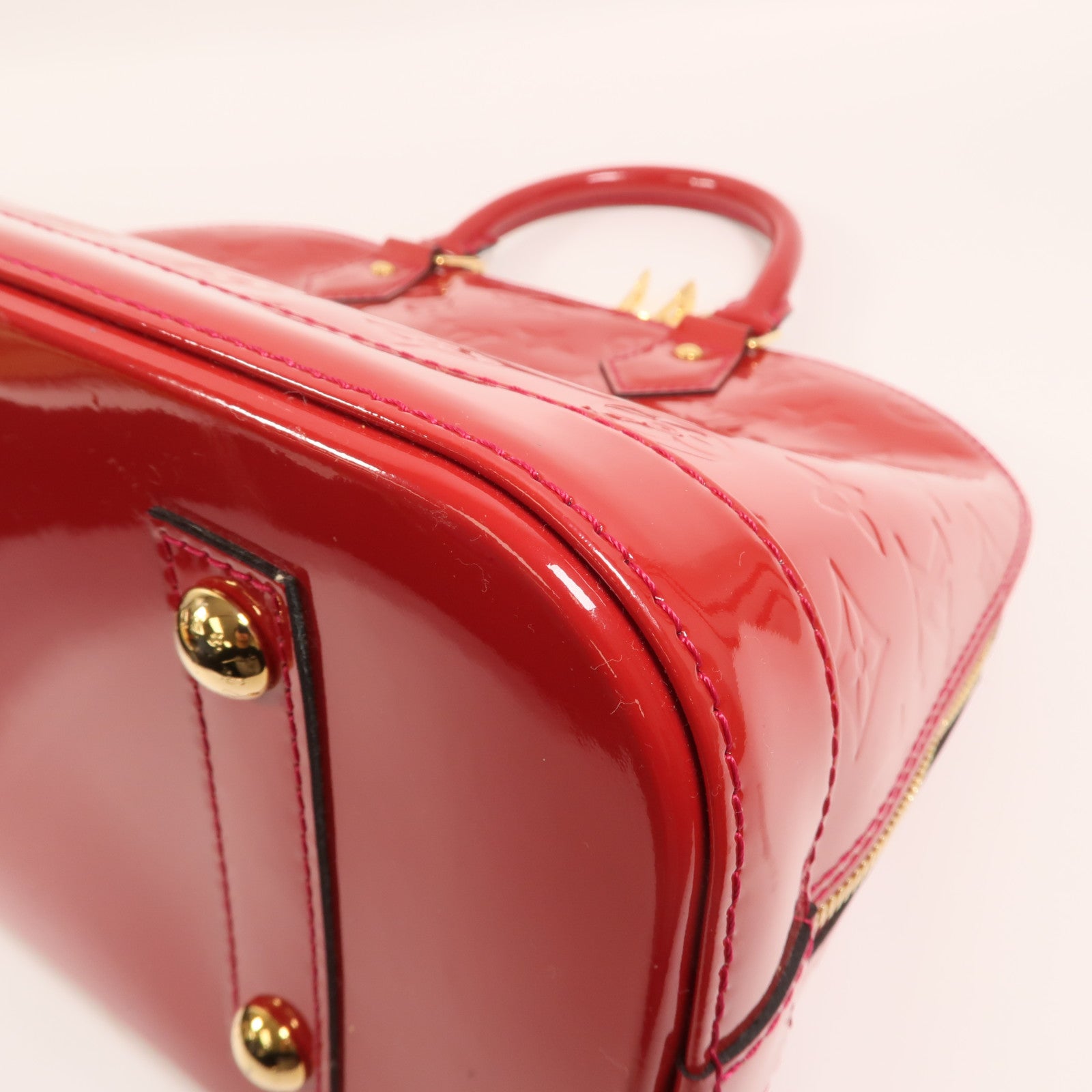 LOUIS VUITTON Monogram Vernis Alma MM金扣手挽袋