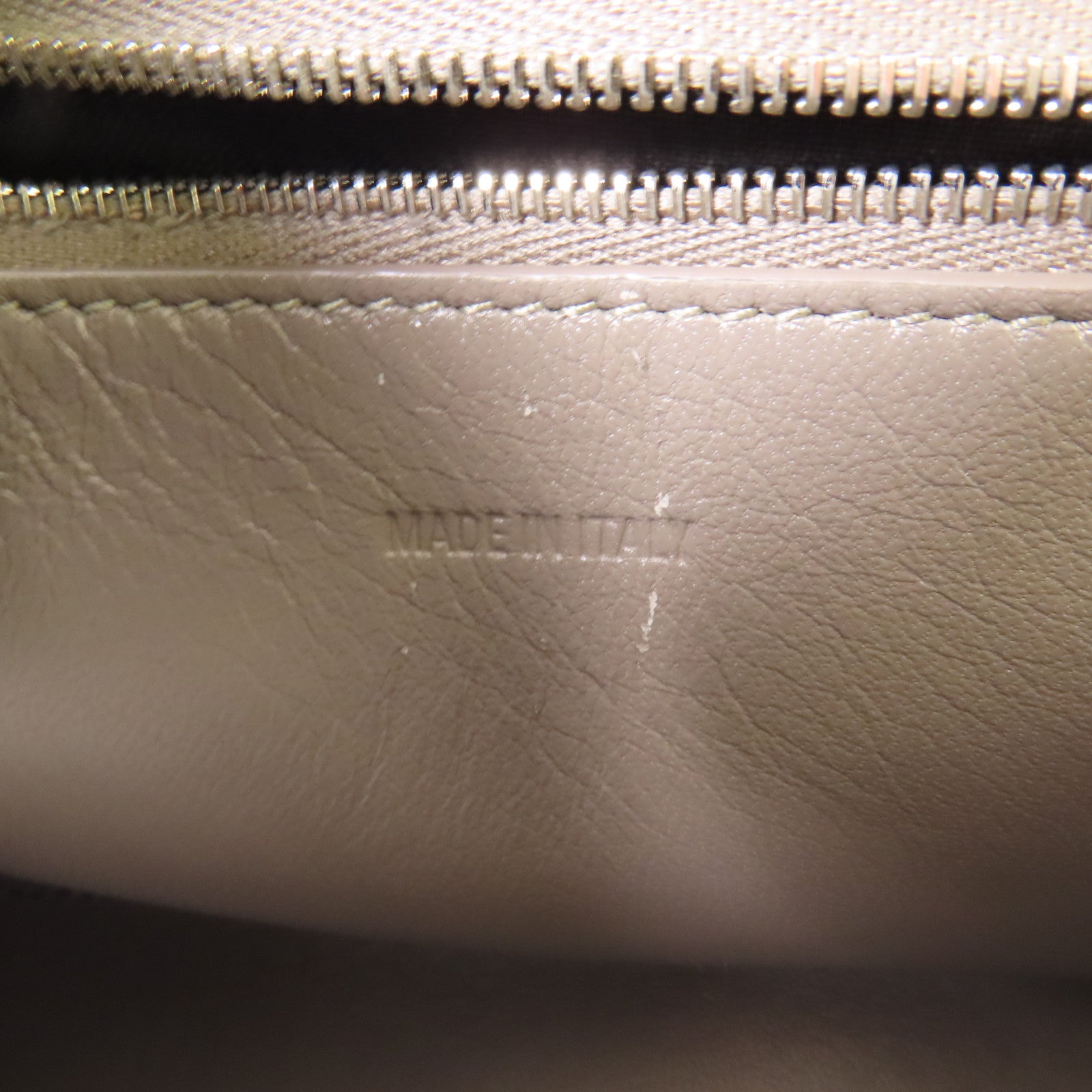BALENCIAGA 牛皮皮革Downtown銀扣肩背袋