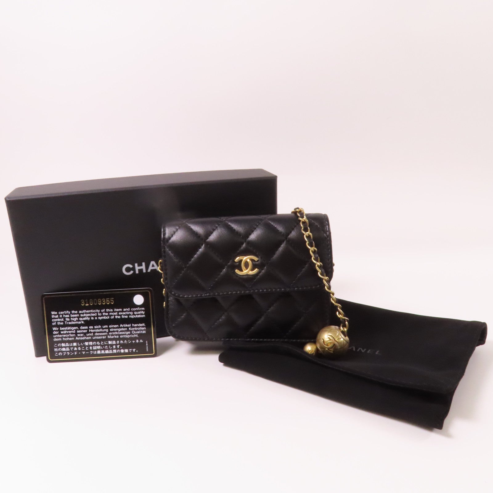 CHANEL 菱格羊皮皮革Bag金扣鏈帶肩背袋黑色