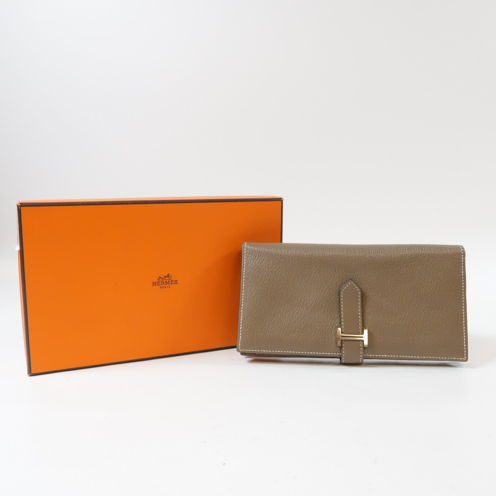 HERMES Epsom皮革Bearn Souffle銀扣長錢包Etoupe米灰色