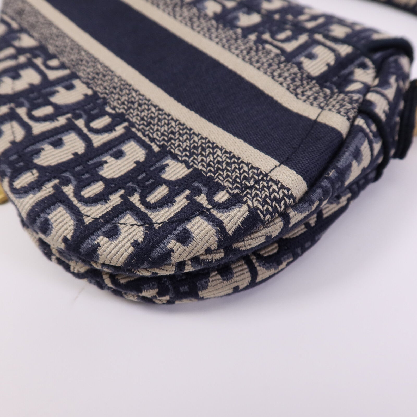 Dior 帆布Saddle Medium金扣肩背袋