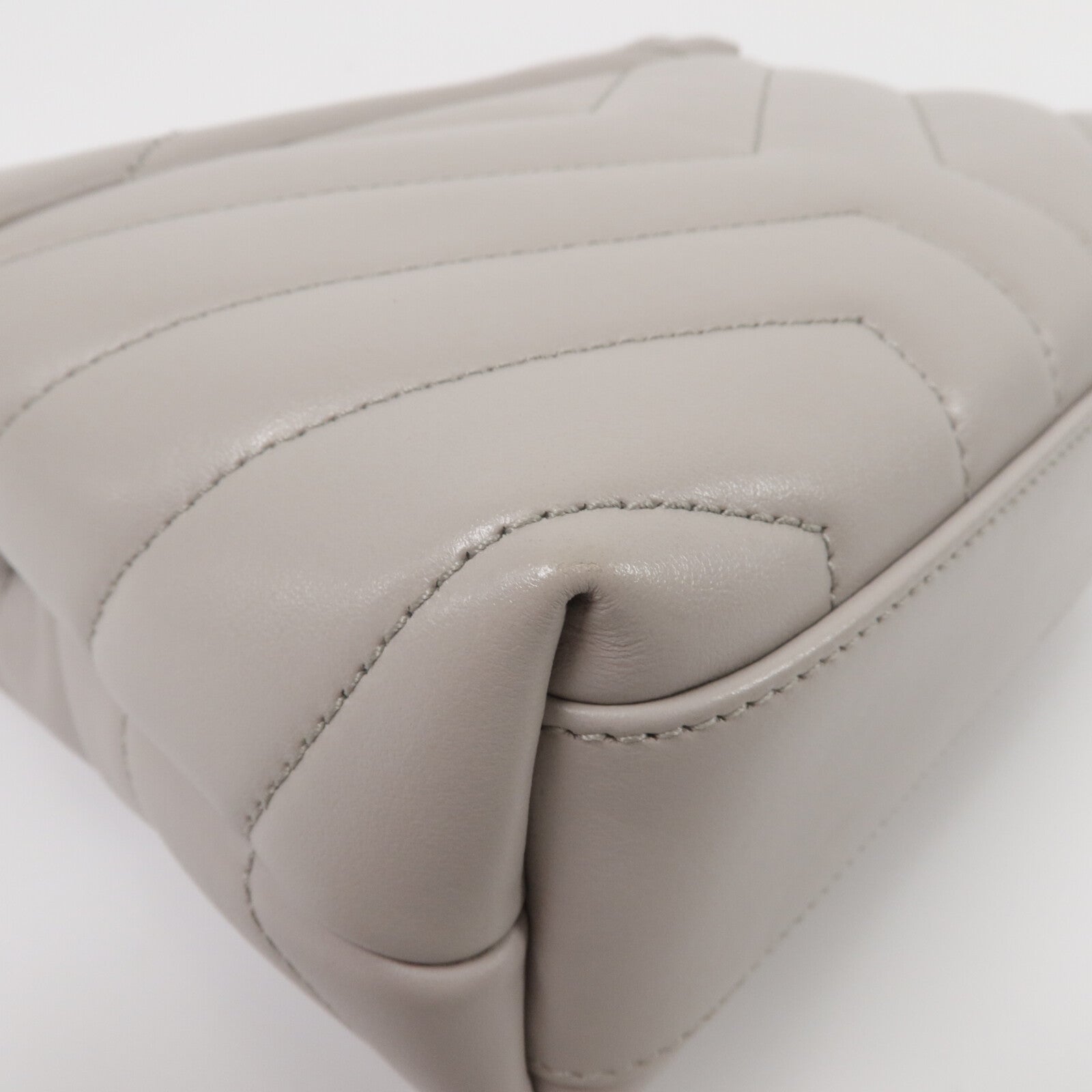 SAINT LAURENT 牛皮皮革Loulou Toy Shoulder Bag肩背袋