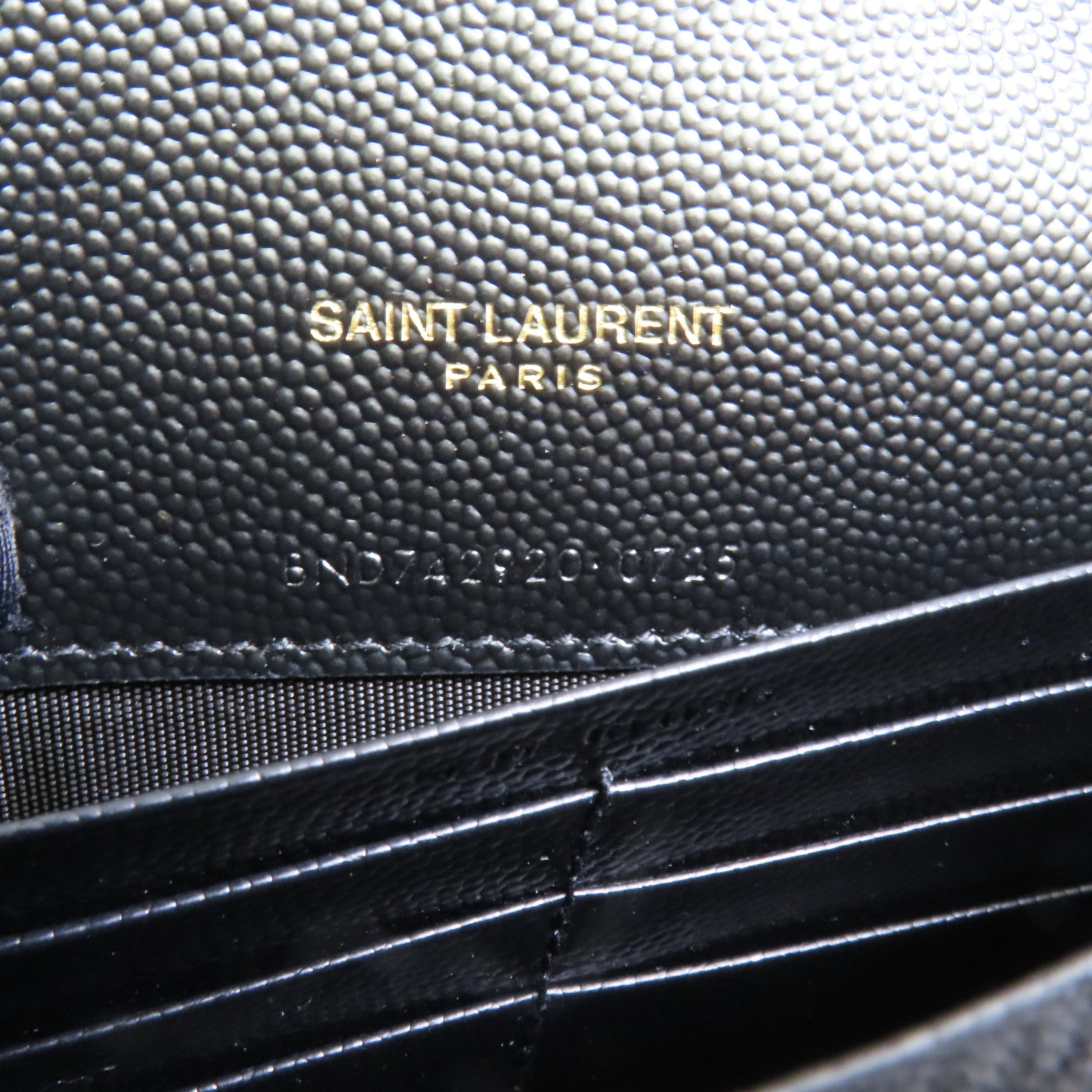 YVES SAINT LAURENT 牛皮皮革Cassandre Envelope Chain Wallet金扣鏈帶肩背袋