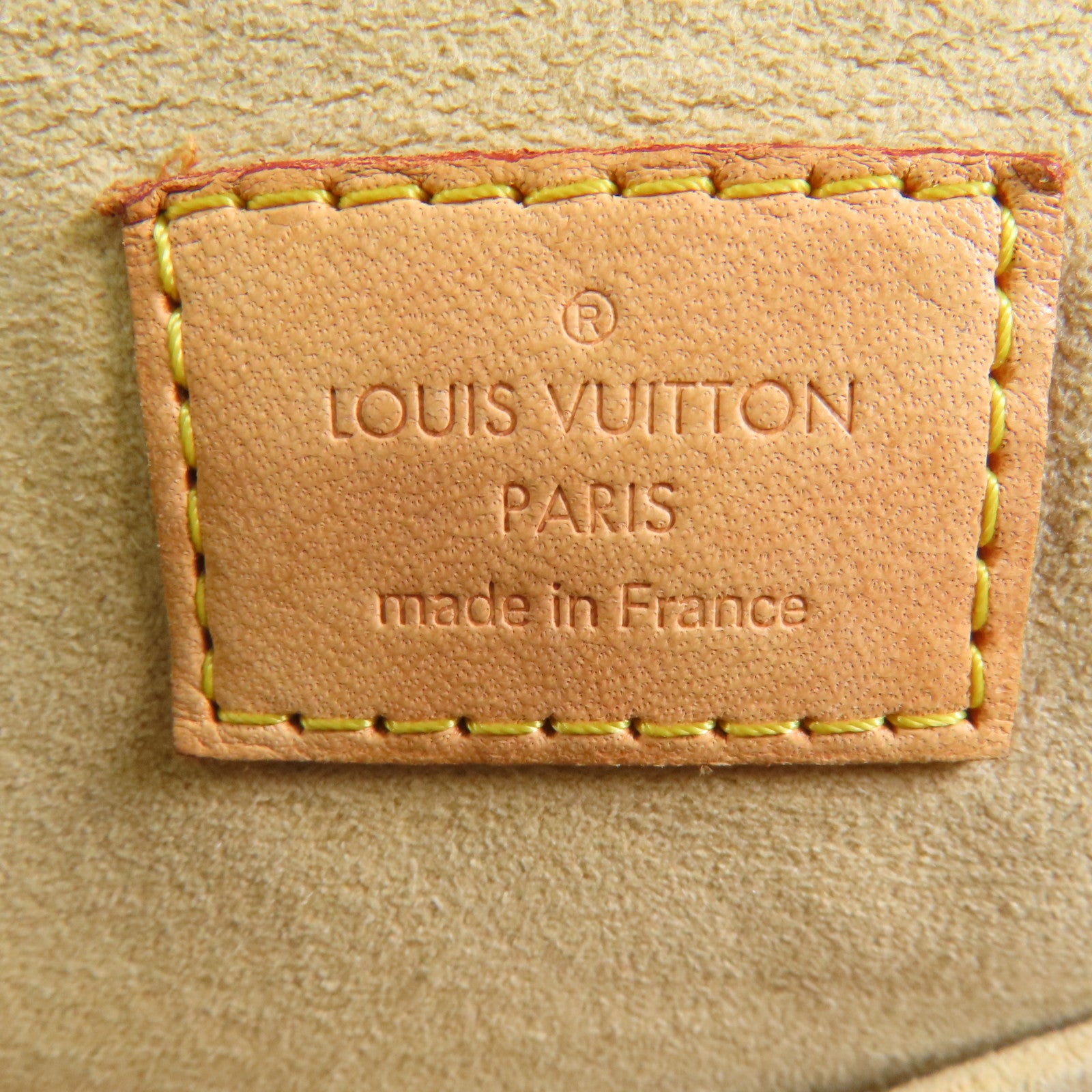 LOUIS VUITTON 【激減優惠】Monogram Hudson PM金扣肩背袋