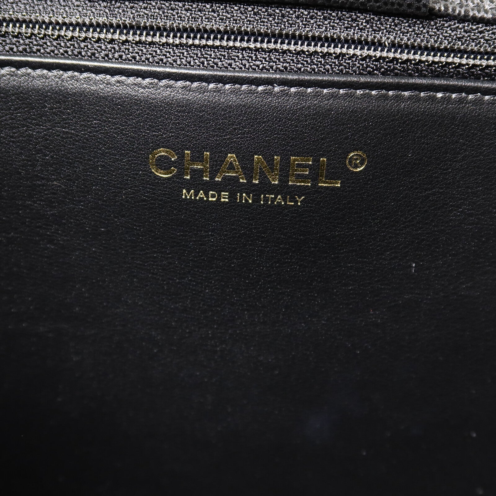 CHANEL 牛皮皮革Chain Shoulder Bag鏈帶肩背袋
