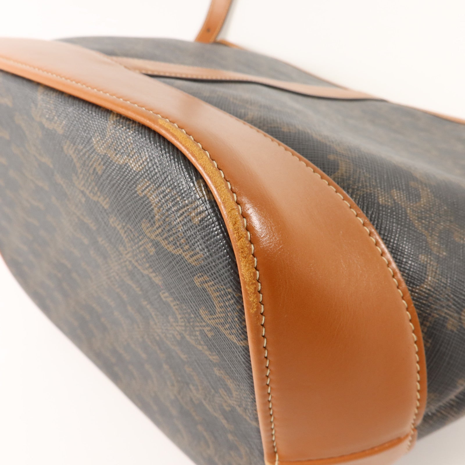 CELINE 塗層帆布Triomphe Bucket Medium肩背袋