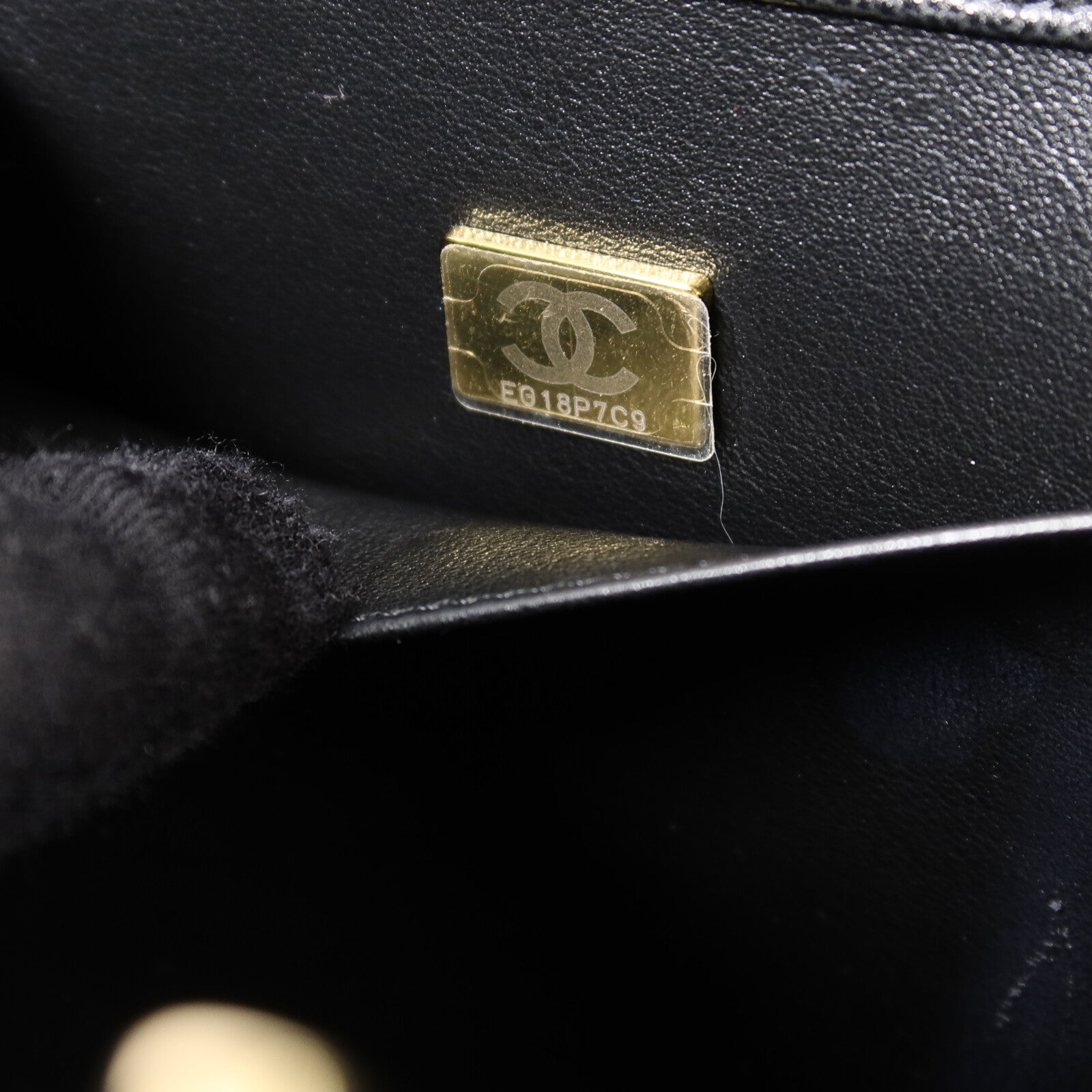 CHANEL 牛皮皮革Chain Shoulder Bag鏈帶肩背袋