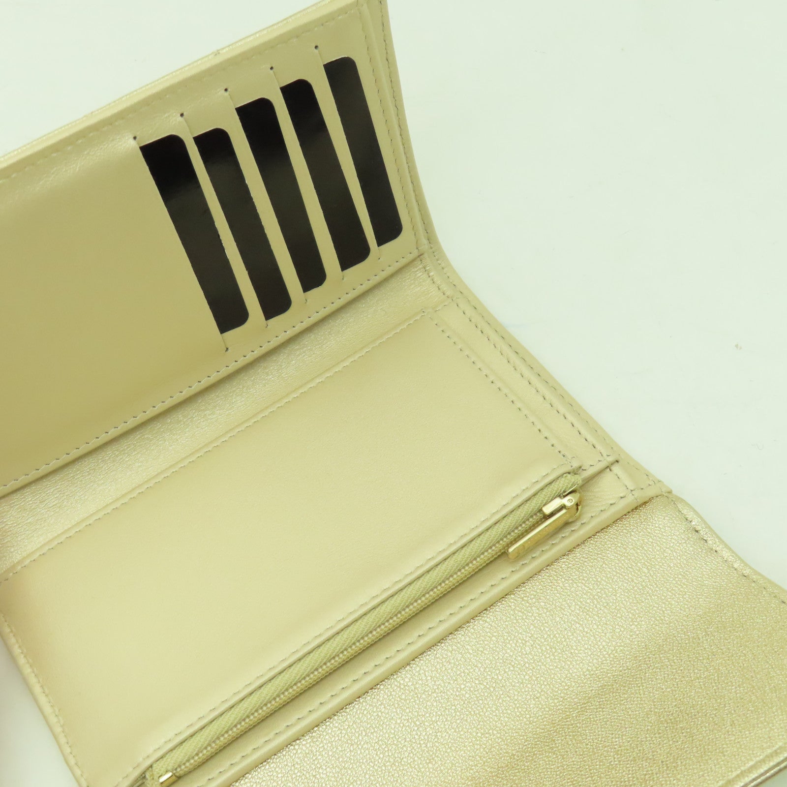 CHANEL 菱格羊皮皮革Classic Flap Wallet金扣長錢包金色