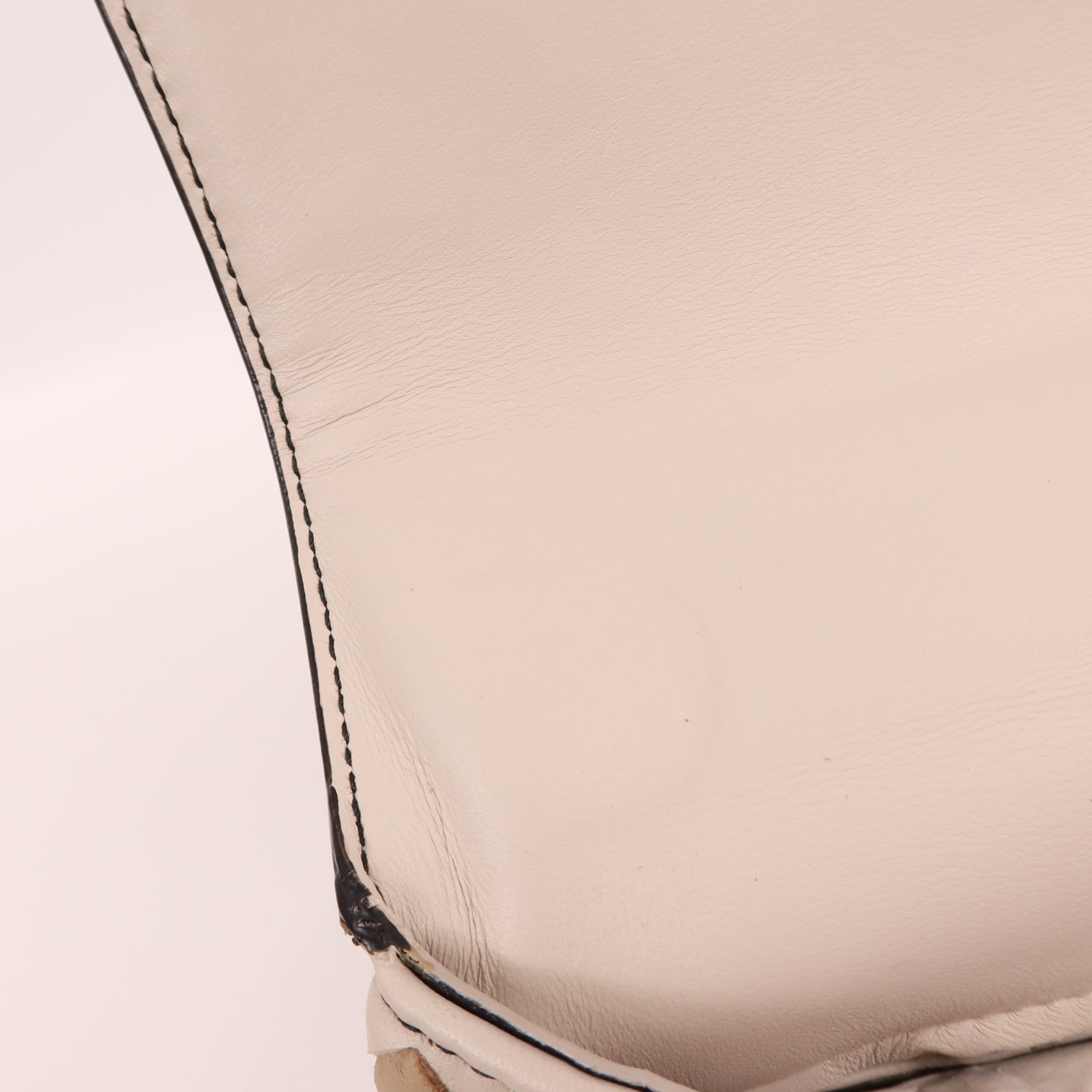 BOTTEGA VENETA 羊皮皮革Olimpia Checker銀扣肩背袋