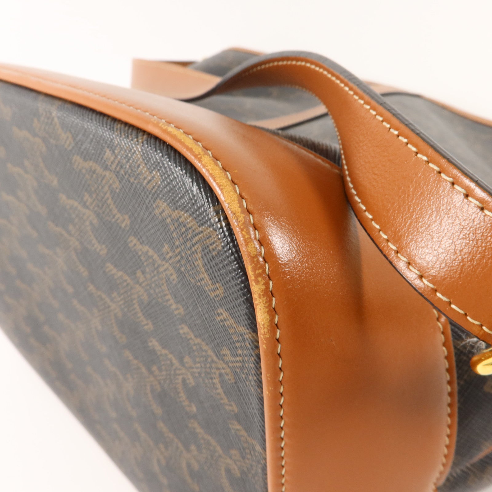 CELINE 塗層帆布Triomphe Bucket Medium肩背袋