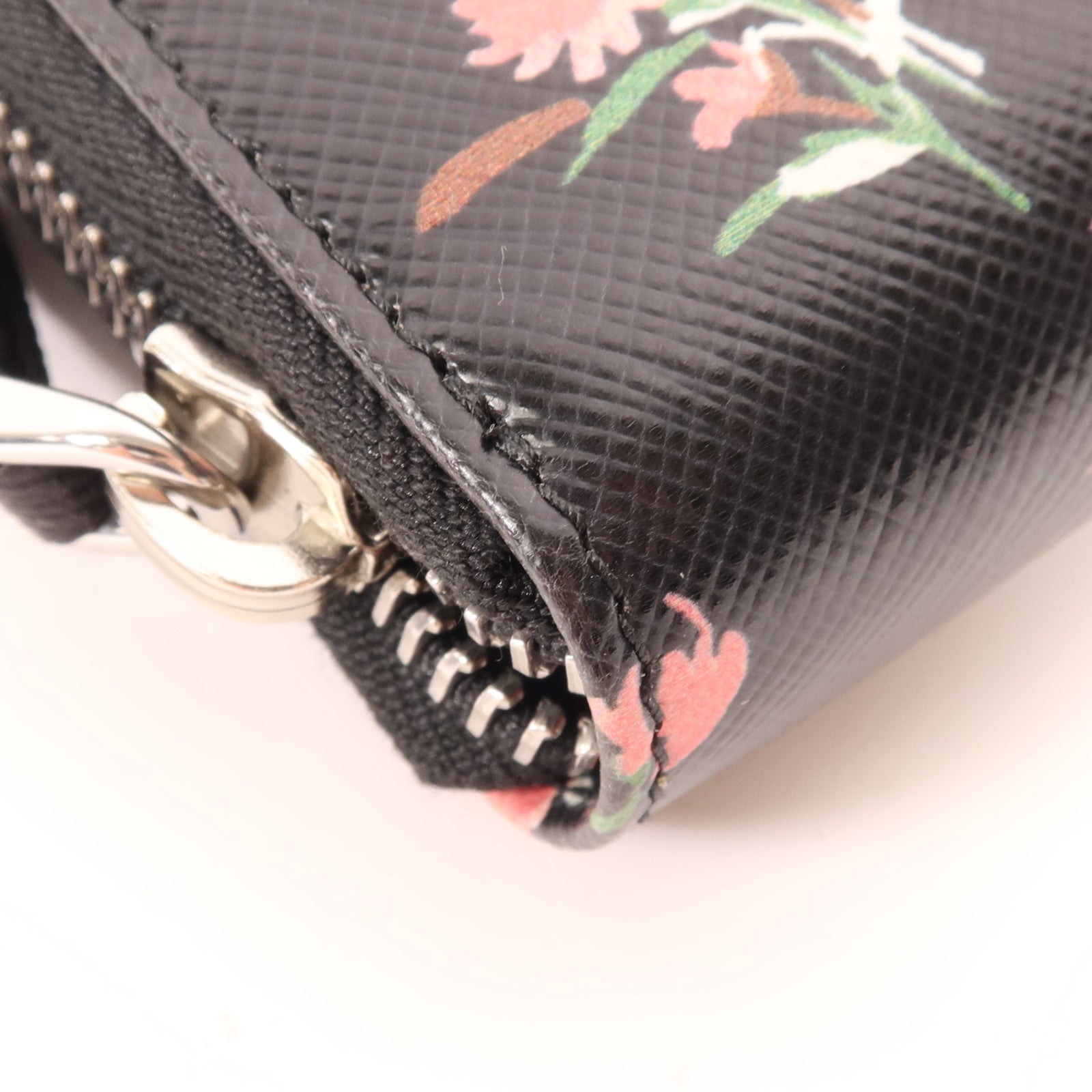 PRADA 牛皮皮革Long Wallet銀扣長錢包