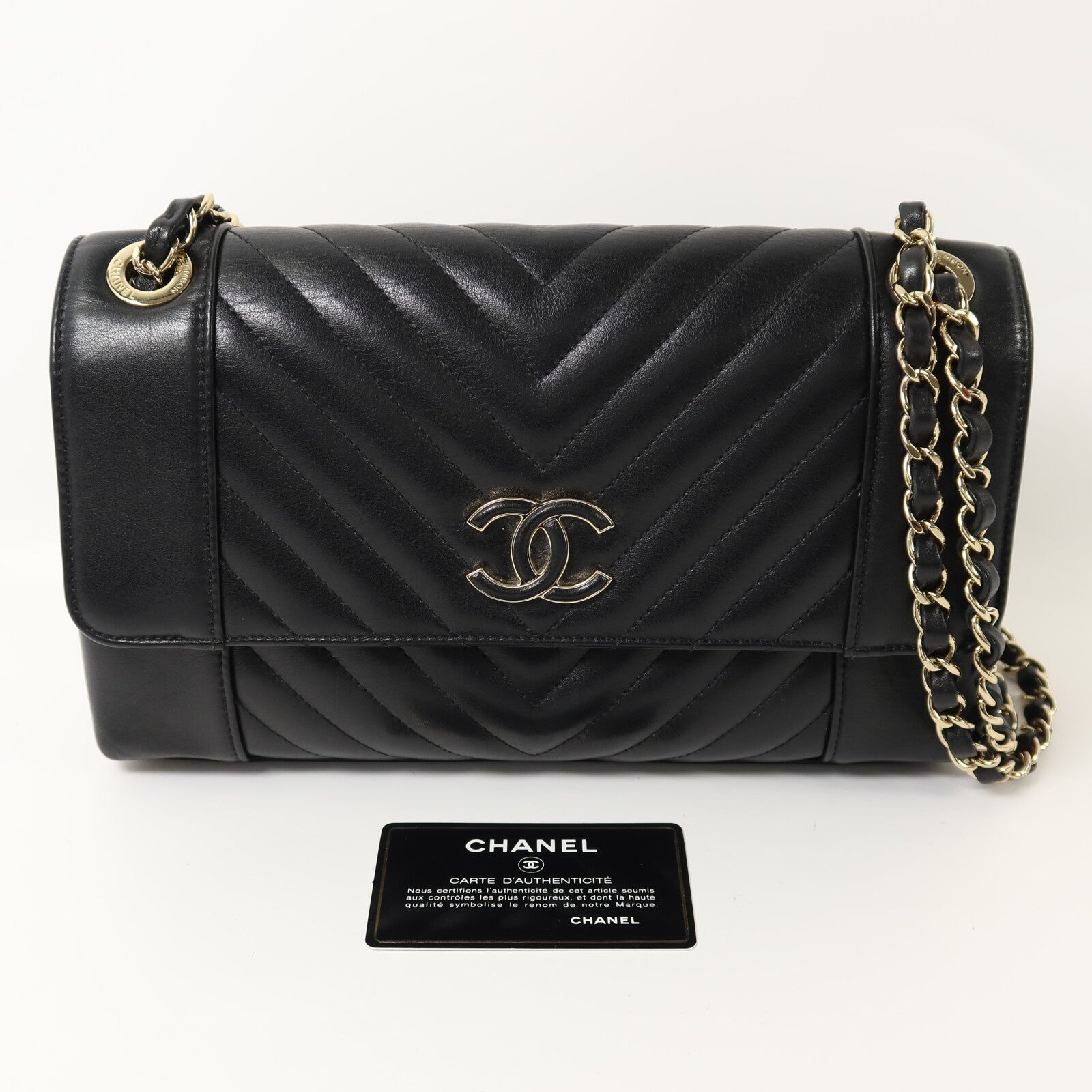 CHANEL 牛皮皮革Chain Shoulder金扣鏈帶肩背袋