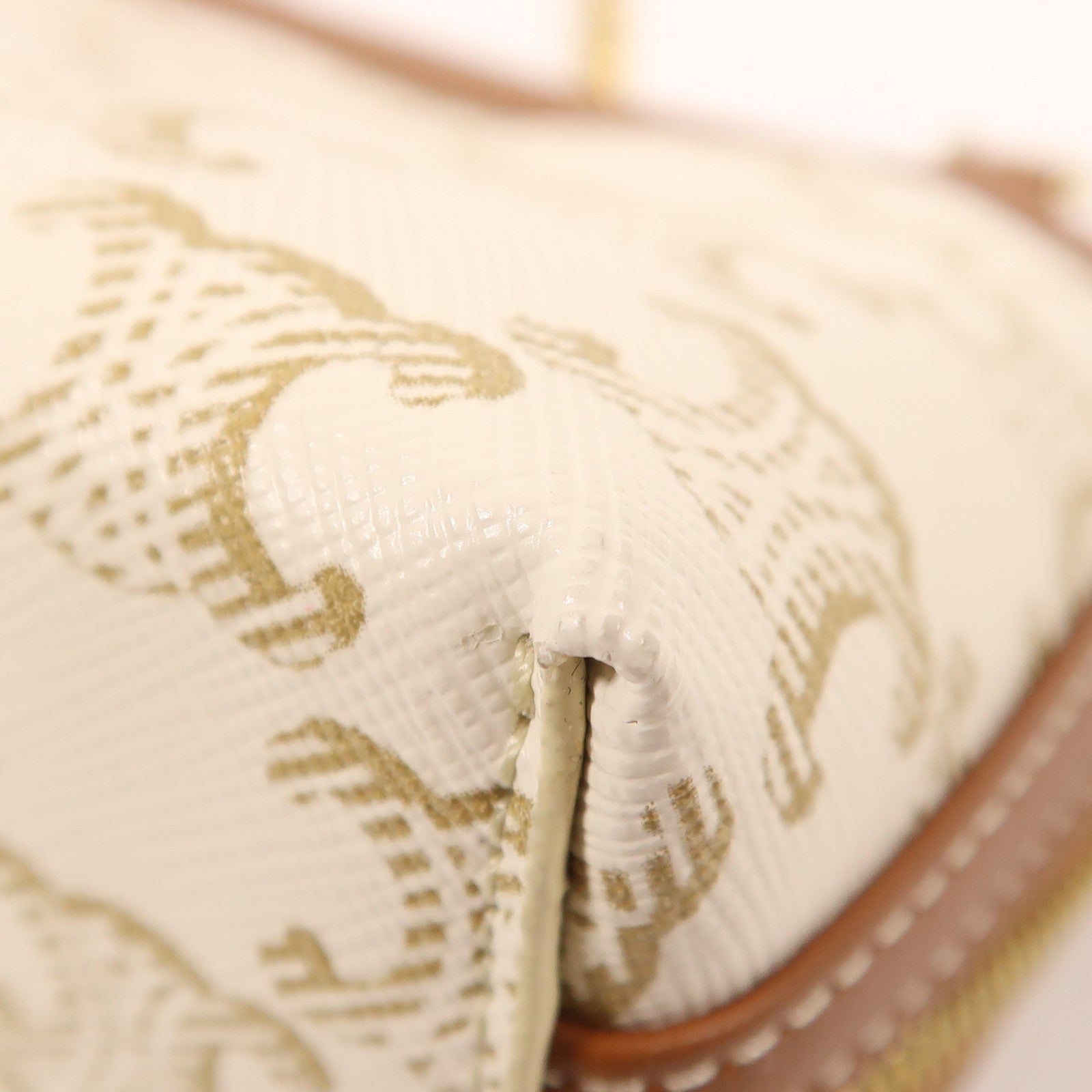 CELINE 塗層帆布Clutch On Chain金扣鏈帶肩背袋